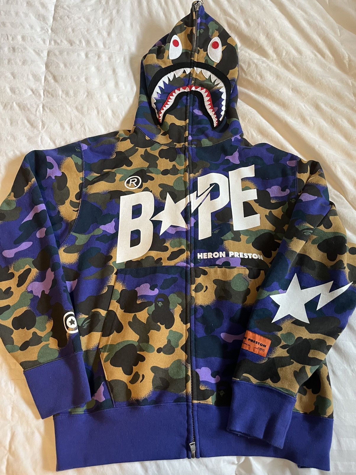 激レア★送料/関税込み★BAPE x Heron Preston ジップパーカー パーカー heron preston（激レア☆送料/関税込み☆BAPE x Heron