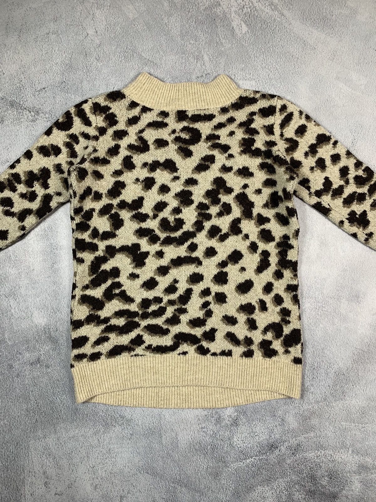 Japanese Brand Vintage Japanese coloured all over sweater streetwear size L Size L / US 10 / IT 46 - 5 Thumbnail
