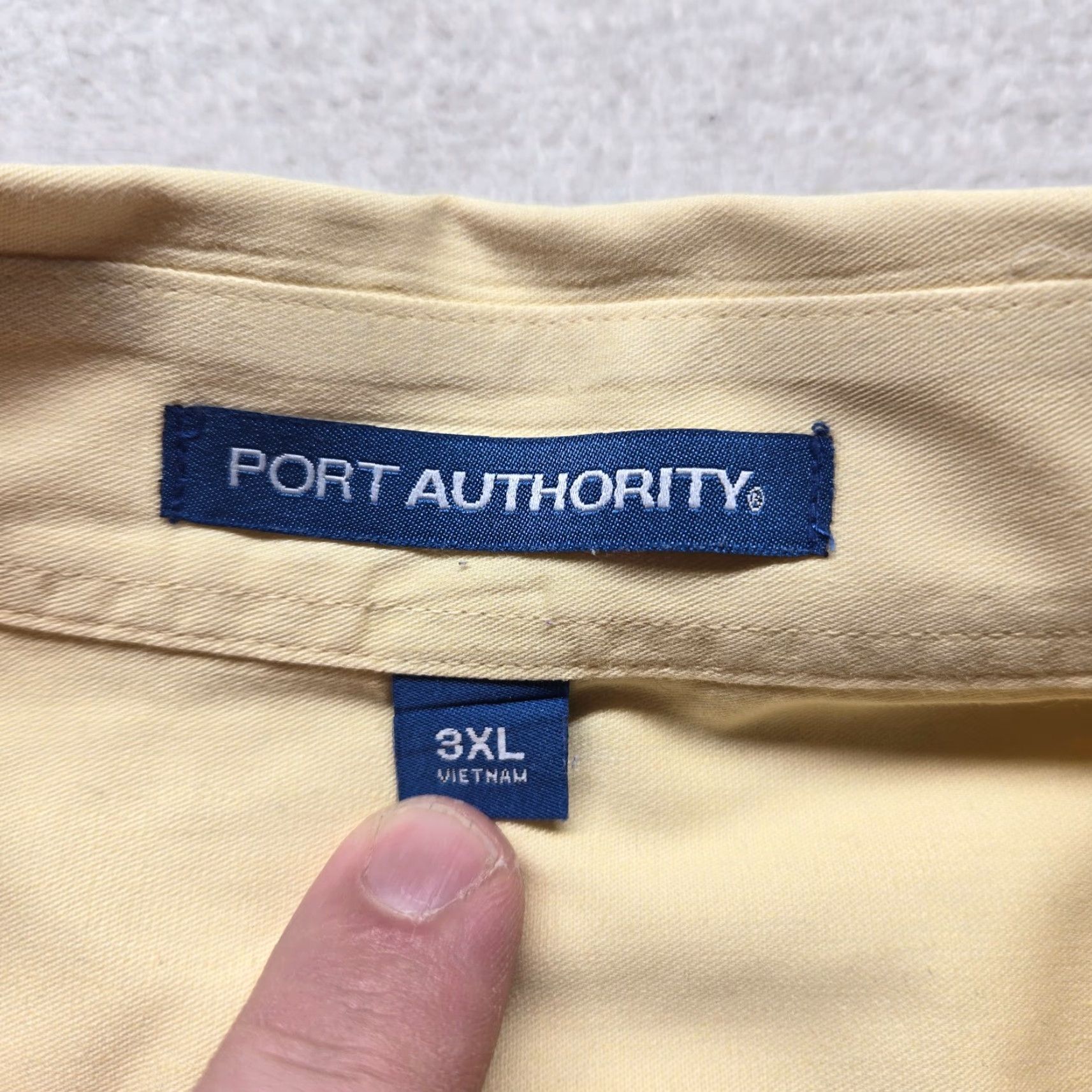 Logo 7 First Team Roanoke Virginia VA Shirt Logo Yellow Button Long Sleeve Men 3XL XXXL Size US XXL / EU 58 / 5 - 3 Thumbnail