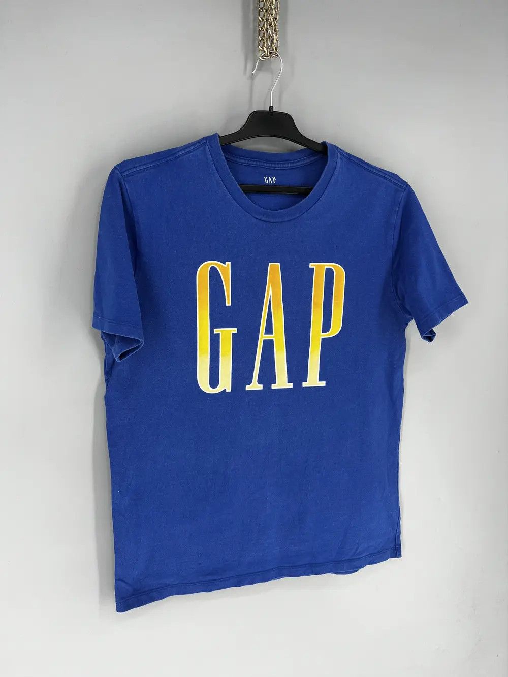 Gap Vintage Y2K Gap Logo T-Shirt Streetwear Fashion Size M Size US M / EU 48-50 / 2 - 2 Thumbnail