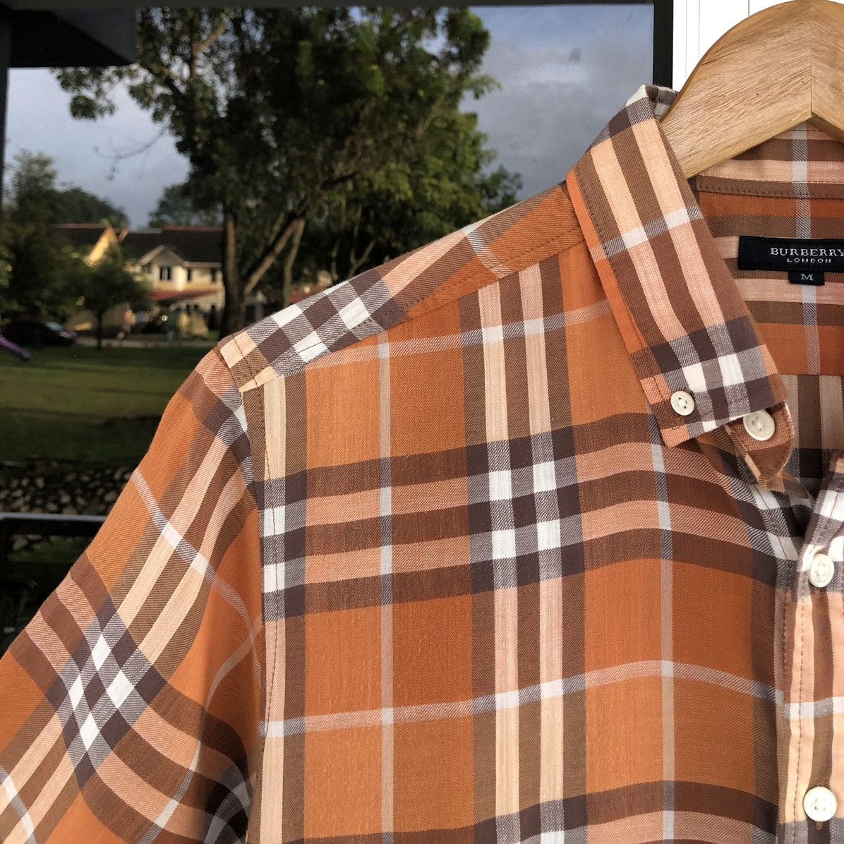 Burberry Burberry London Cotton Checked Nova Check Short Sleeve Size US M / EU 48-50 / 2 - 6 Thumbnail