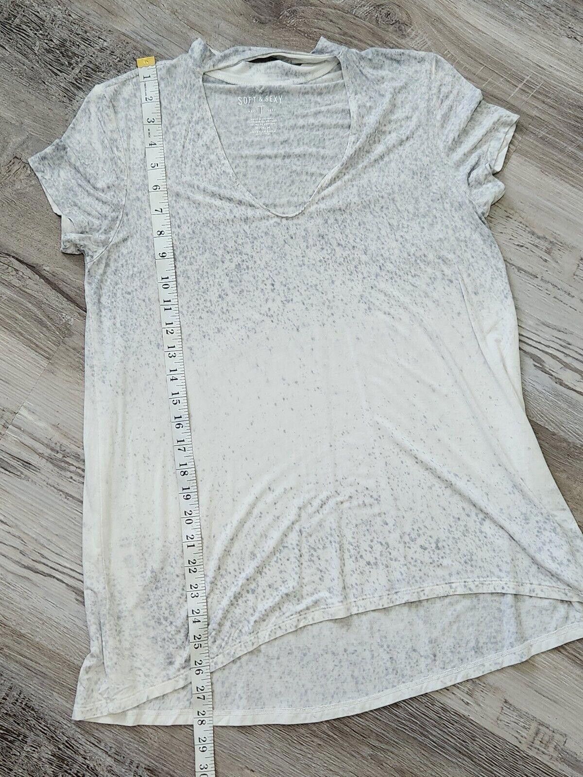 Designer American Eagle Soft & Sexy Shirt Med White Grey Choker Ombre Size M / US 6-8 / IT 42-44 - 6 Thumbnail