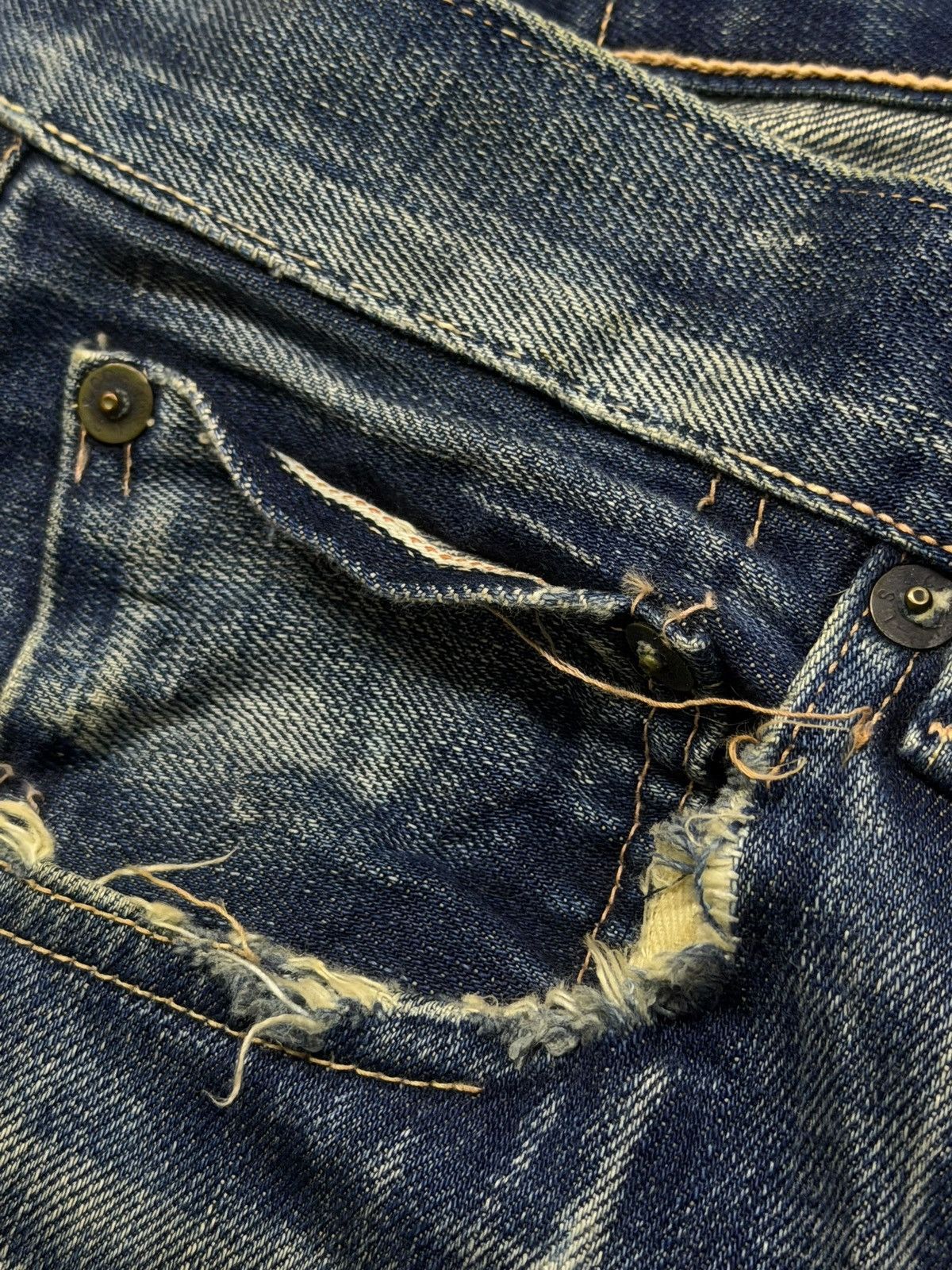 Levi's Vintage Clothing Vintage 00s Levi’s 501XX (LVC) Japan Big E Vintage Repro W31 Size US 31 - 10 Thumbnail