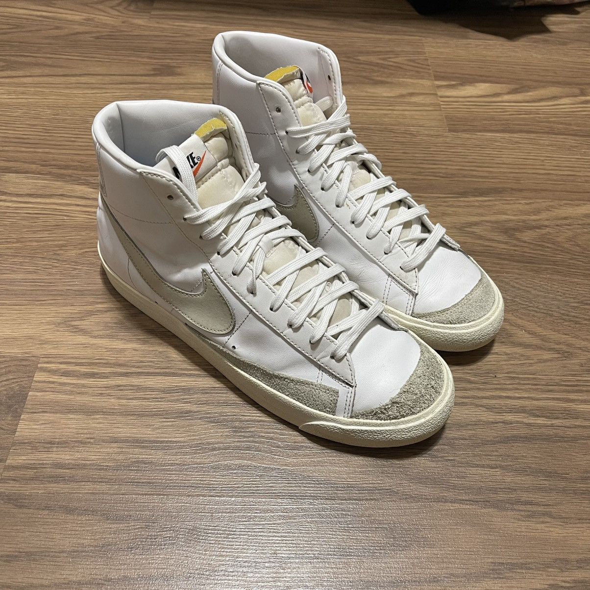 Nike NIKE BLAZER MID '77 VINTAGE Size US 10.5 / EU 43-44 - 4 Thumbnail