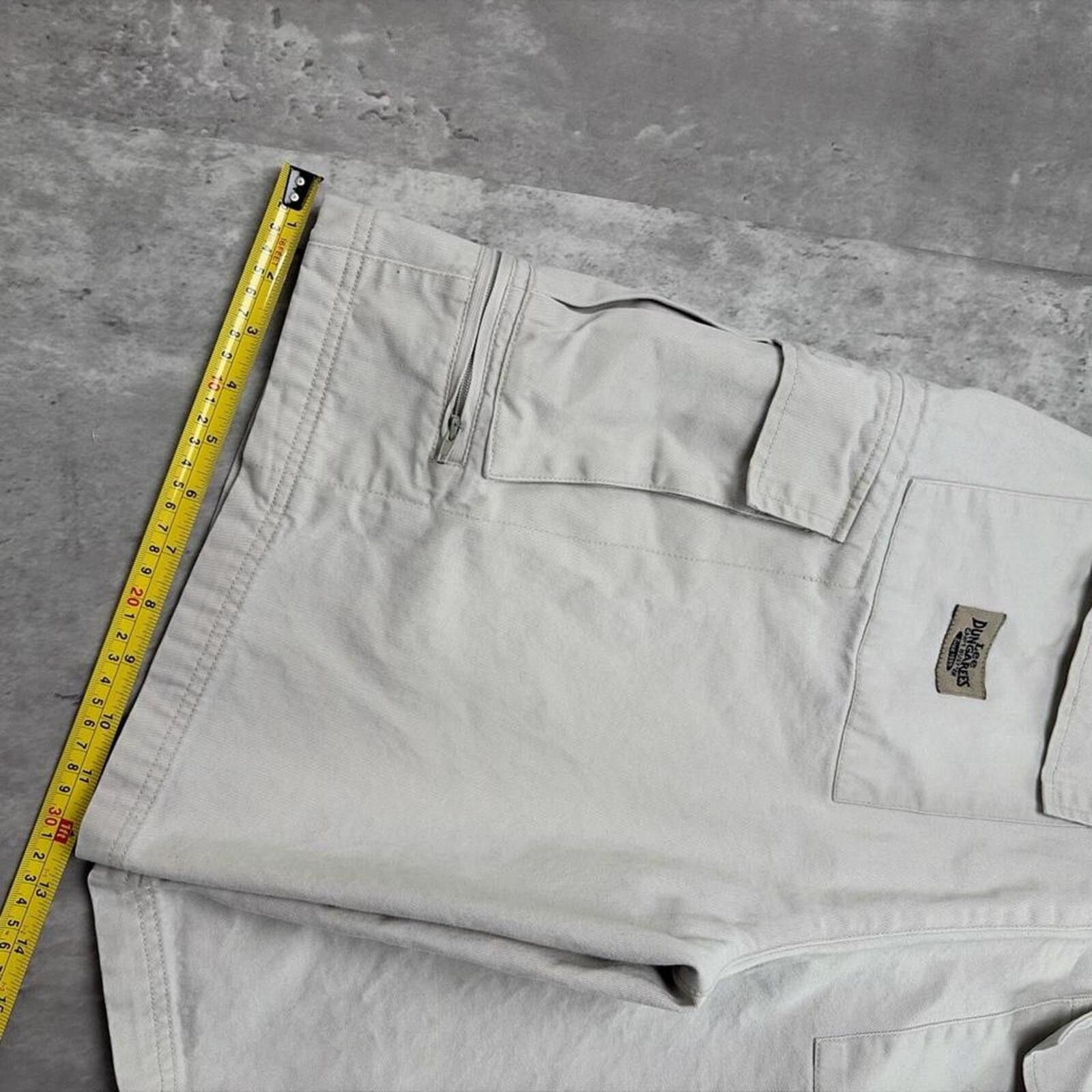 Lee Vintage Cream Lee Dungarees Grunge Baggy Cargo Shorts Size US 33 - 8 Thumbnail