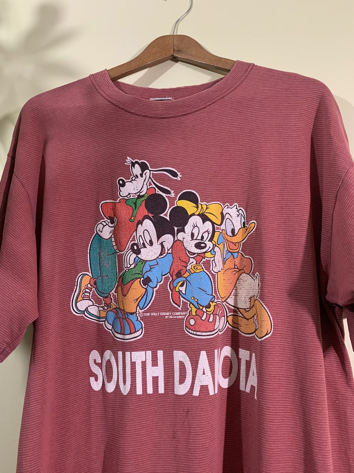 Disney Vintage Mickey and Co. Tee (90s) Size US XL / EU 56 / 4 - 2 Thumbnail