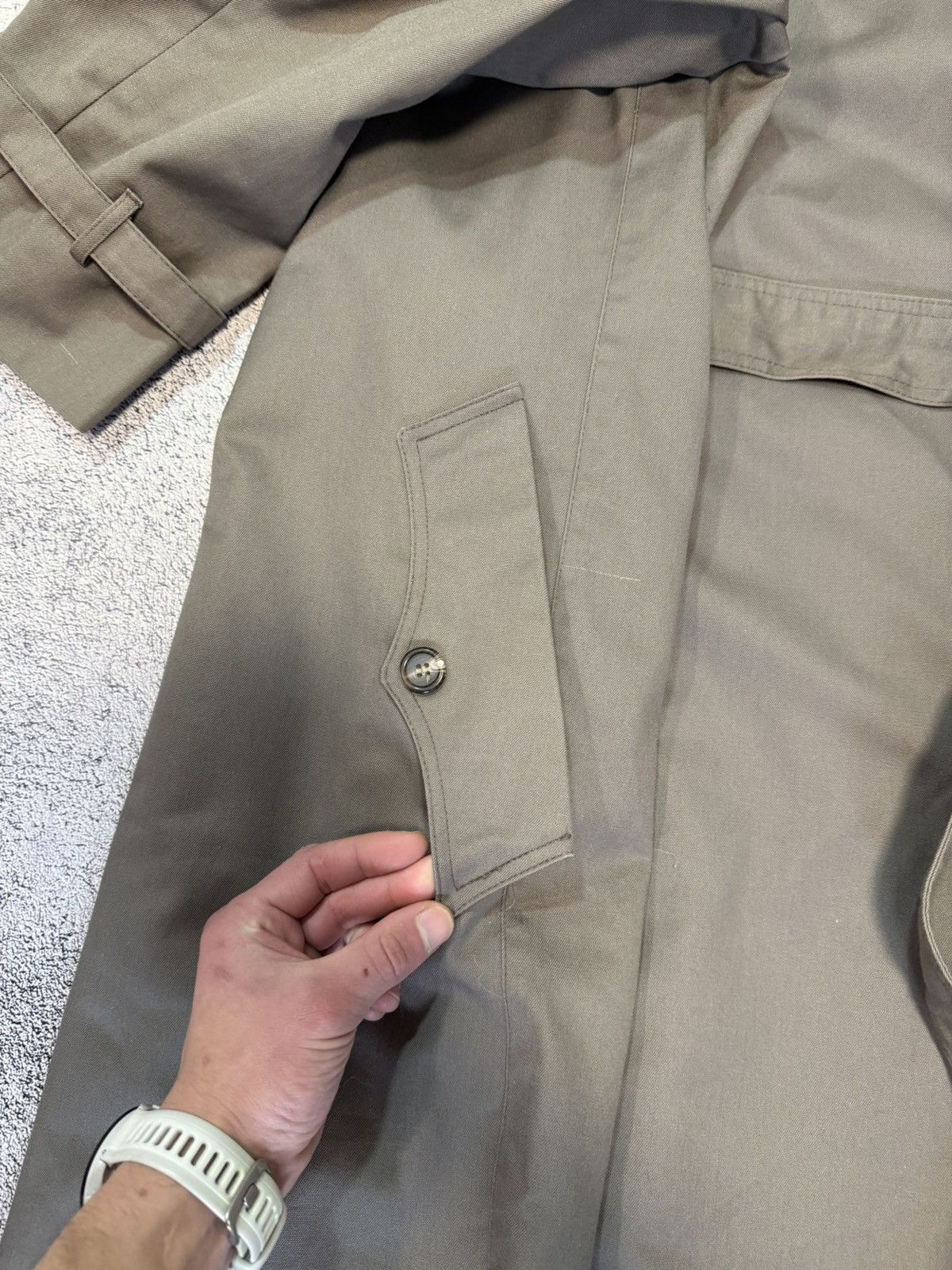 Christian Dior Monsieur Vintage Christian Dior Trench Coat Belted 44R Men Gray Taupe Size US L / EU 52-54 / 3 - 15 Thumbnail