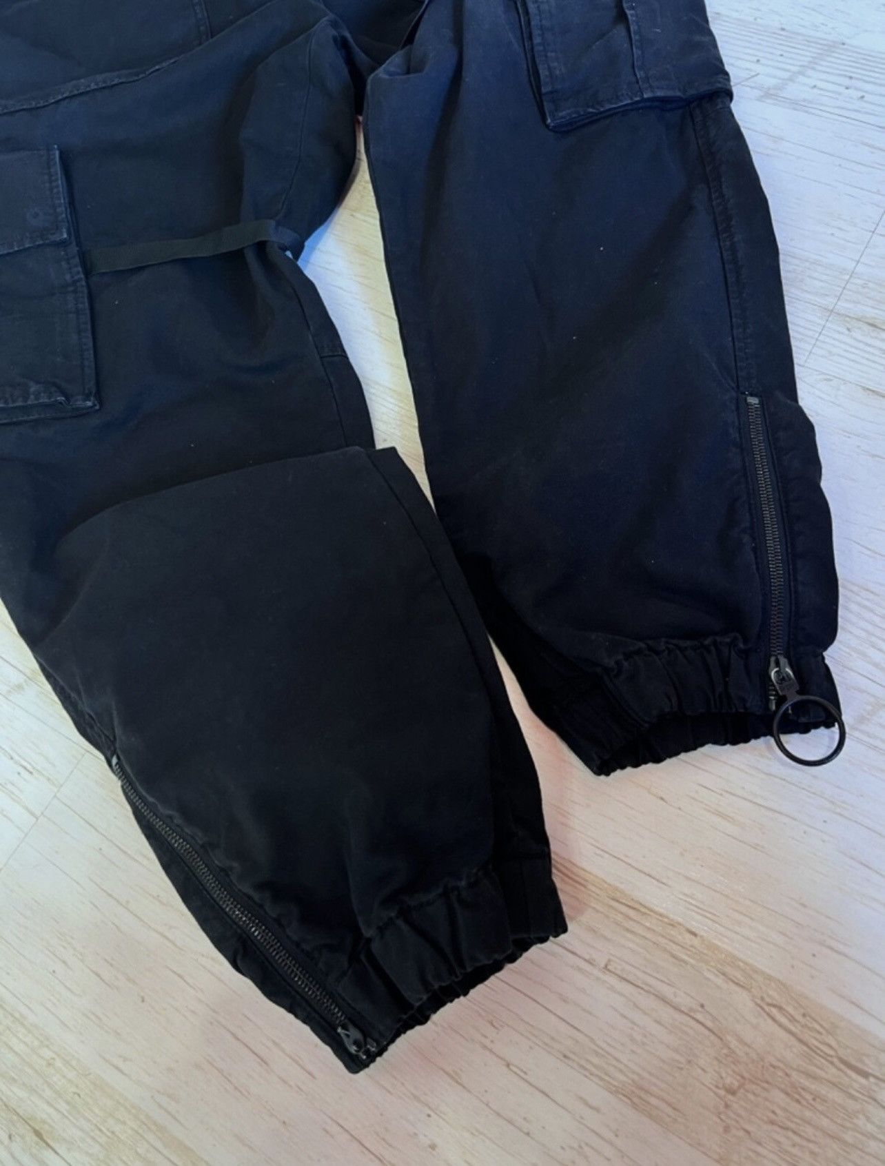 Off-White Off-White Buckled Cargo Pants with Straps – Size 34 Size US 34 / EU 50 - 20 Thumbnail