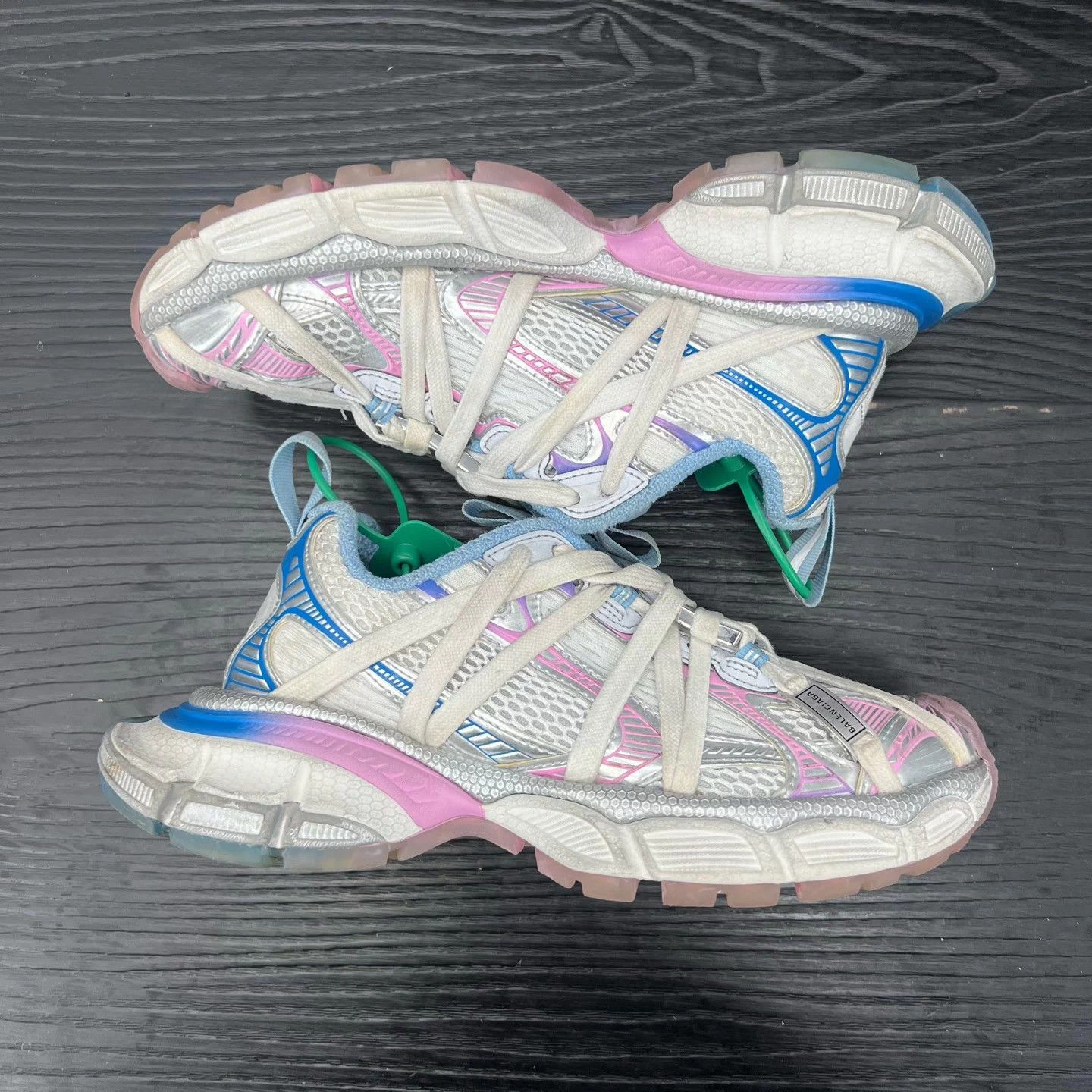 Balenciaga Balenciaga 3XL Strap 35 White Blue Pink Size US 5 / IT 35 - 2 Thumbnail