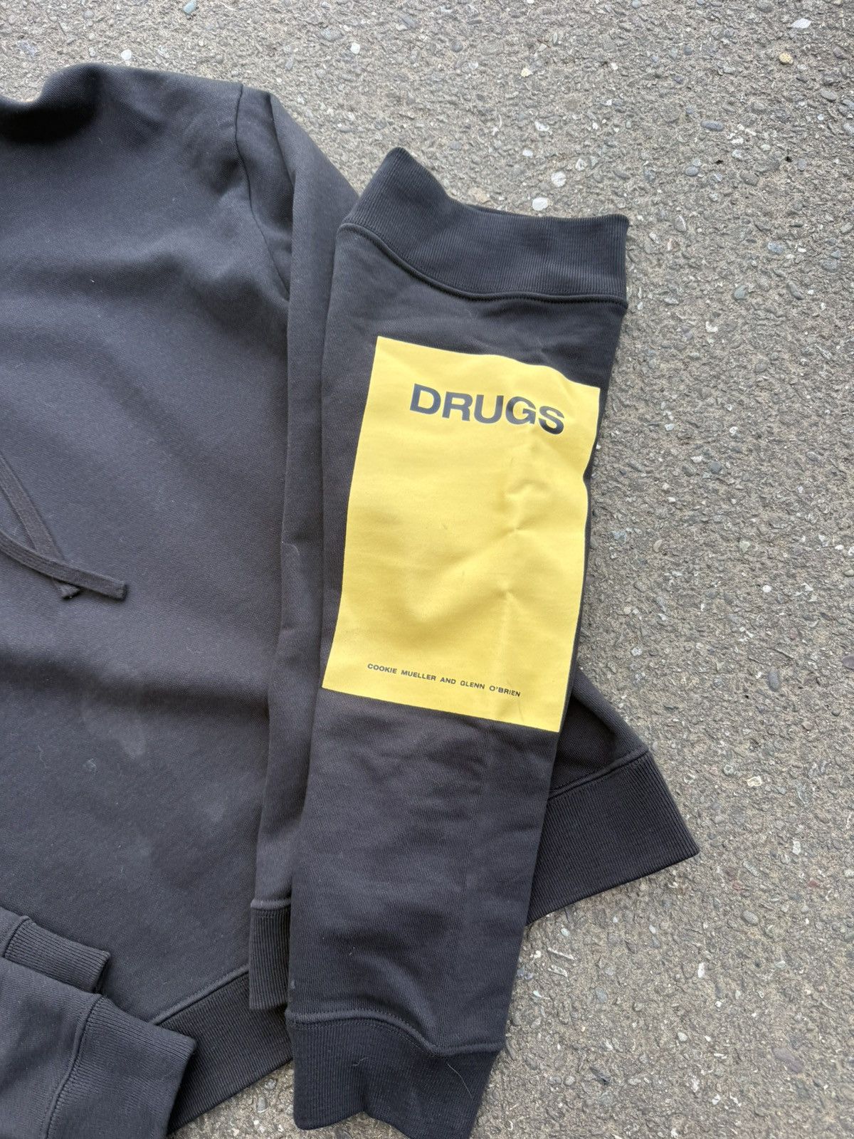 Raf Simons RAF Simon's Cookie Mueller Drugs Hoodie Size US S / EU 44-46 / 1 - 3 Thumbnail