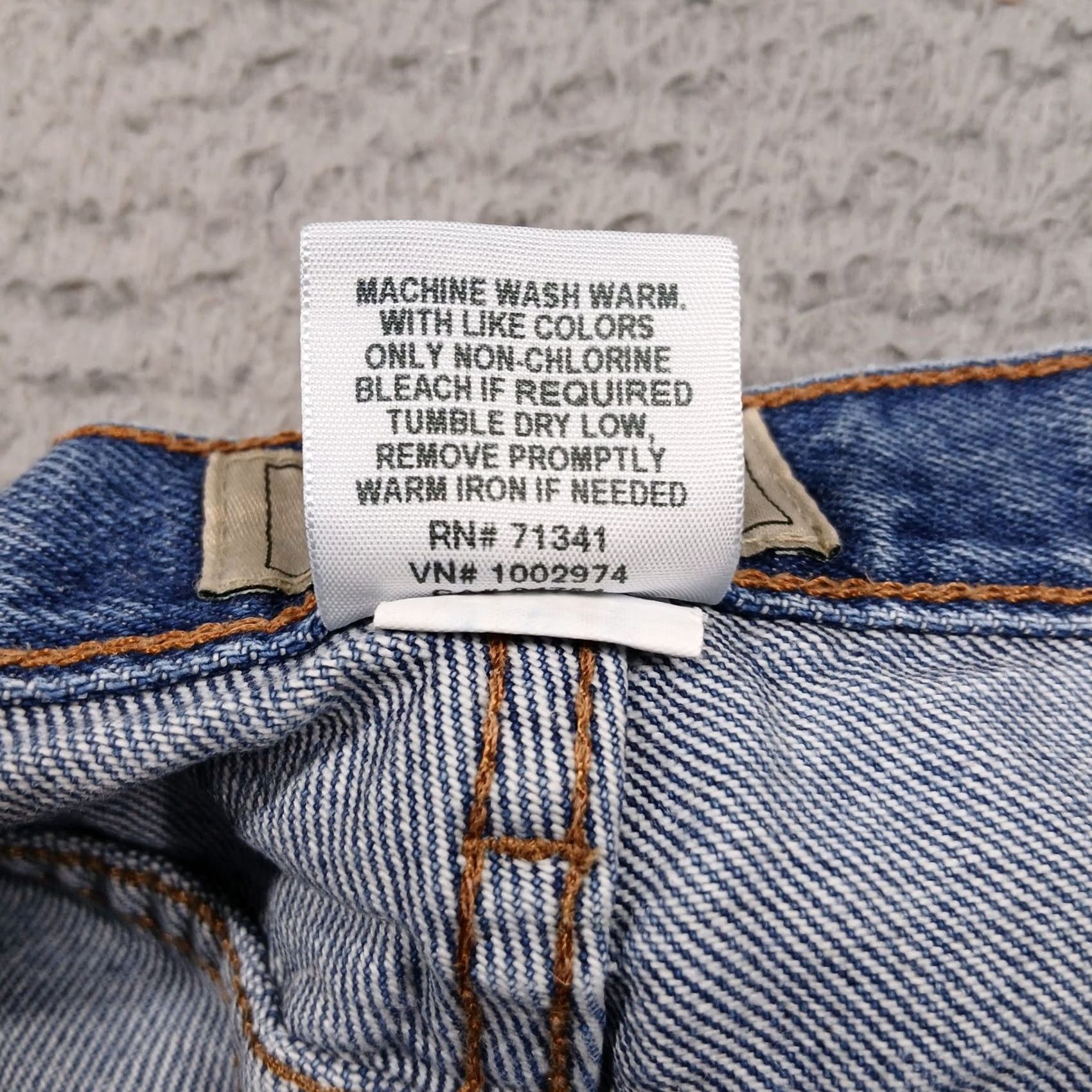 Vintage L.L. Bean Mens Jeans Classic Fit Blue Denim 33x32 Cotton 5-Pocket Size US 33 - 6 Thumbnail