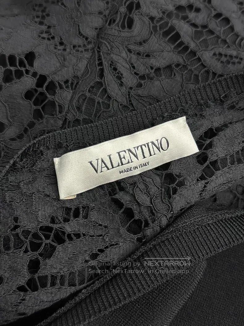 Valentino Valentino Black lace cut-out short-sleeved top knitted swe Size M / US 6-8 / IT 42-44 - 4 Thumbnail