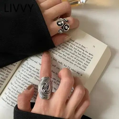 Japanese Brand Vintage Exaggerated Massive Ring Geometric Flower Size ONE SIZE - 1 Thumbnail