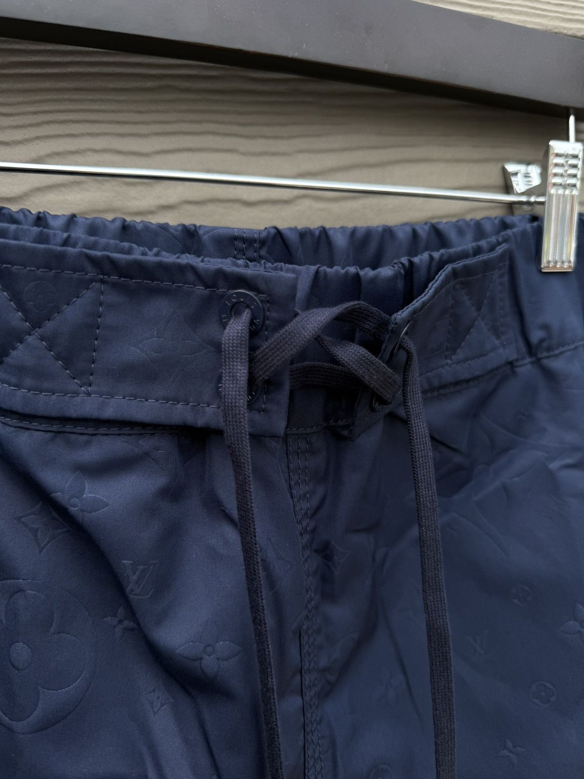 Louis Vuitton Louis Vuitton Blue Summer Swim Trunks Size XS (NEW) Size US 29 - 10 Thumbnail