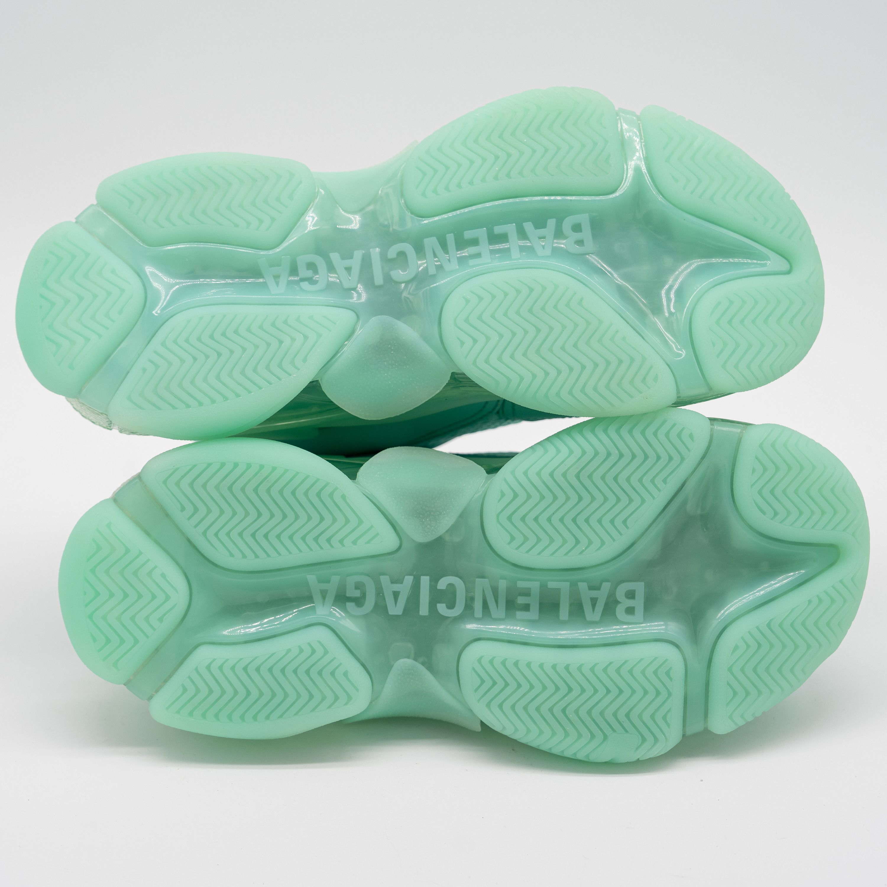 Balenciaga 37 EU / 7 US Balenciaga Triple S Sneakers Mint Green Size US 7 / IT 37 - 6 Thumbnail