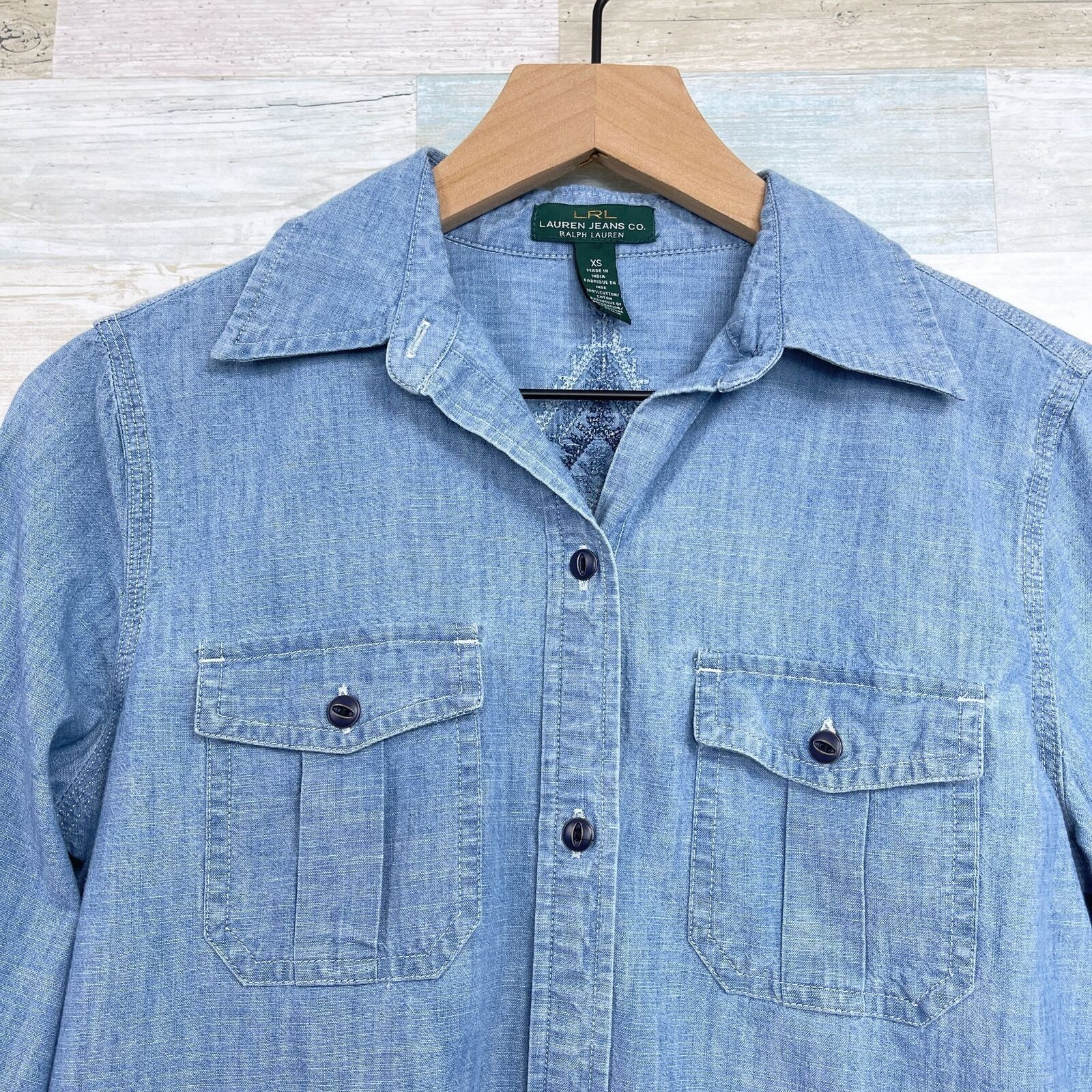 Lauren Ralph Lauren LRL Ralph Lauren Southwestern Embroidered Chambray Shirt Size XS / US 0-2 / IT 36-38 - 2 Thumbnail