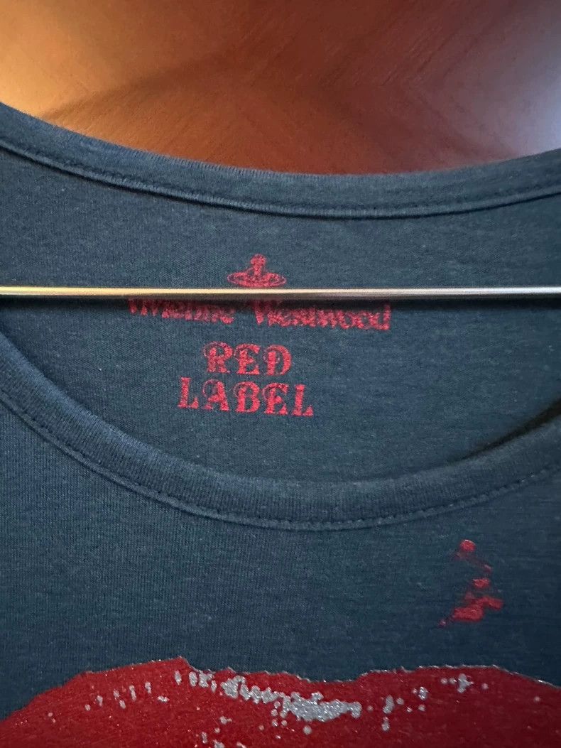 Vivienne Westwood Vivienne Westwood size 3 Purple red lips long sleeves T-shi Size M / US 6-8 / IT 42-44 - 2 Thumbnail