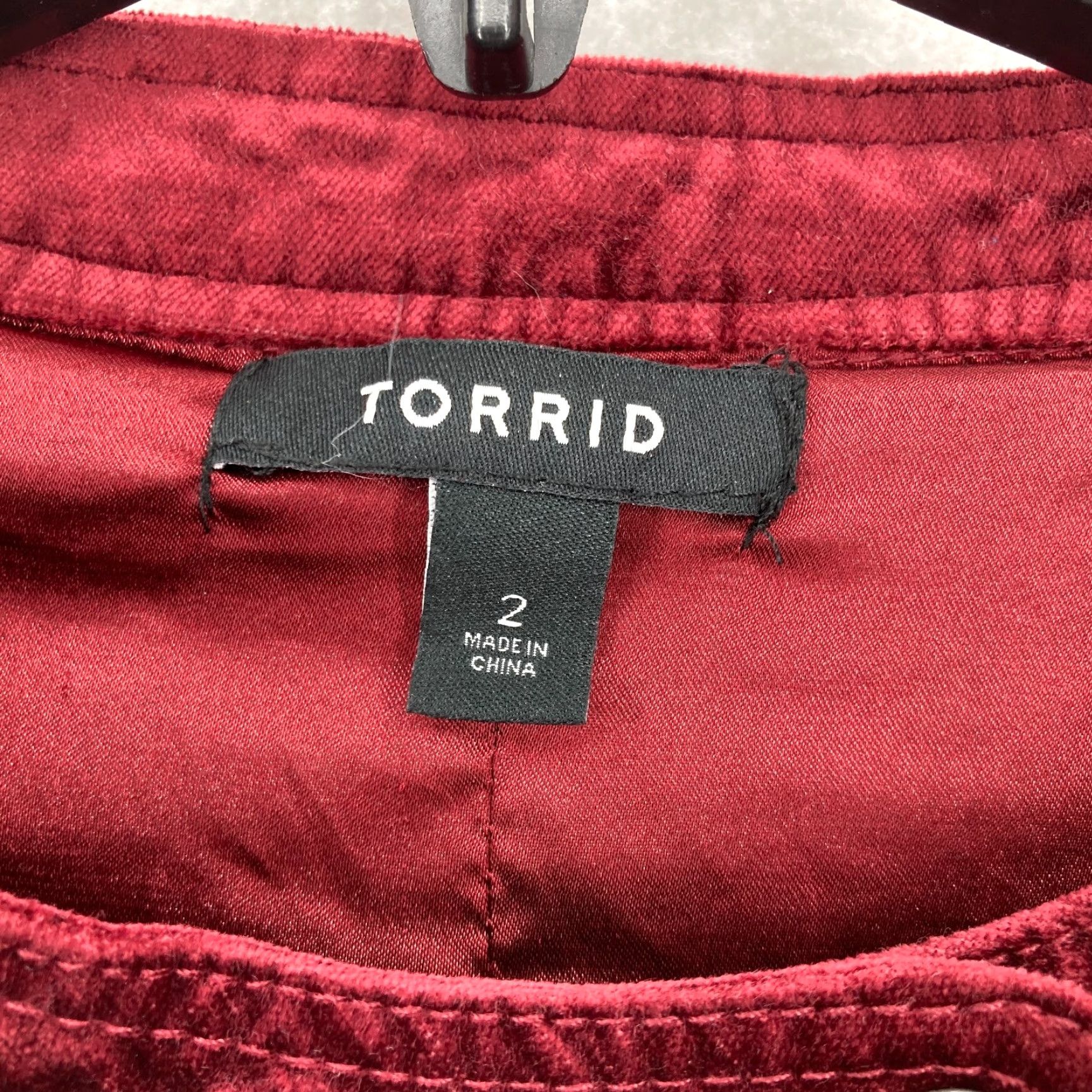 Torrid Torrid Velvet Moto Jacket Burgundy Lace-Up 2X Women Boho Romantic Velvet, Full Zip, Pockets, Fall, Spring, Winter, Plus Size" Size XXL / US 16-18 / IT 52-54 - 4 Thumbnail