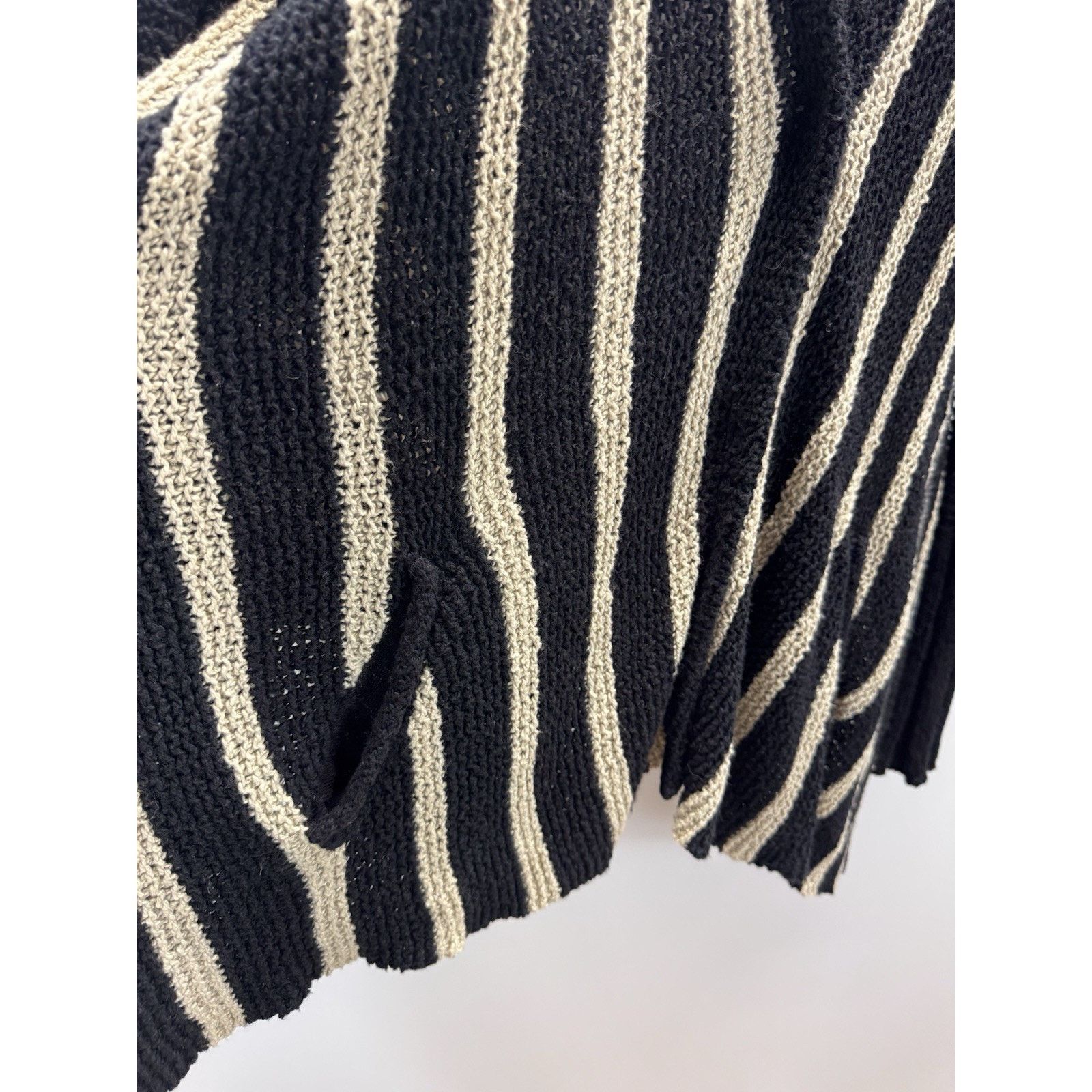 Free People Free People Black Beige Chevron Strip Cardigan Sweater Size M / US 6-8 / IT 42-44 - 9 Thumbnail