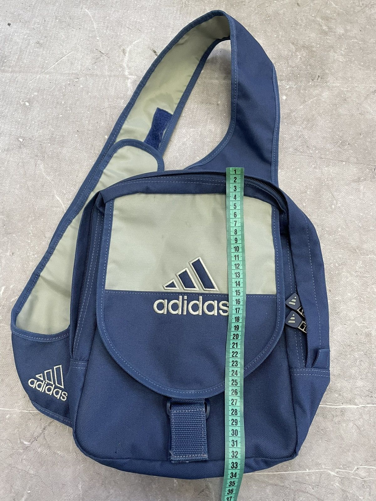 Adidas Adidas retro sling bag y2k messenger hype yohji yamamoto Size ONE SIZE - 15 Thumbnail