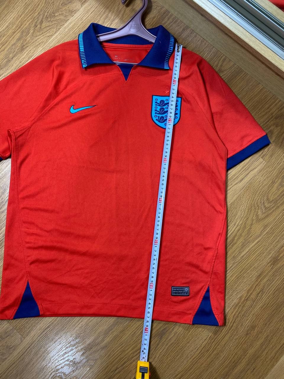 Nike × Vintage 90s Nike Central Swoosh Vintage Y2K Oversized Retro T-Shirt Size US L / EU 52-54 / 3 - 4 Thumbnail