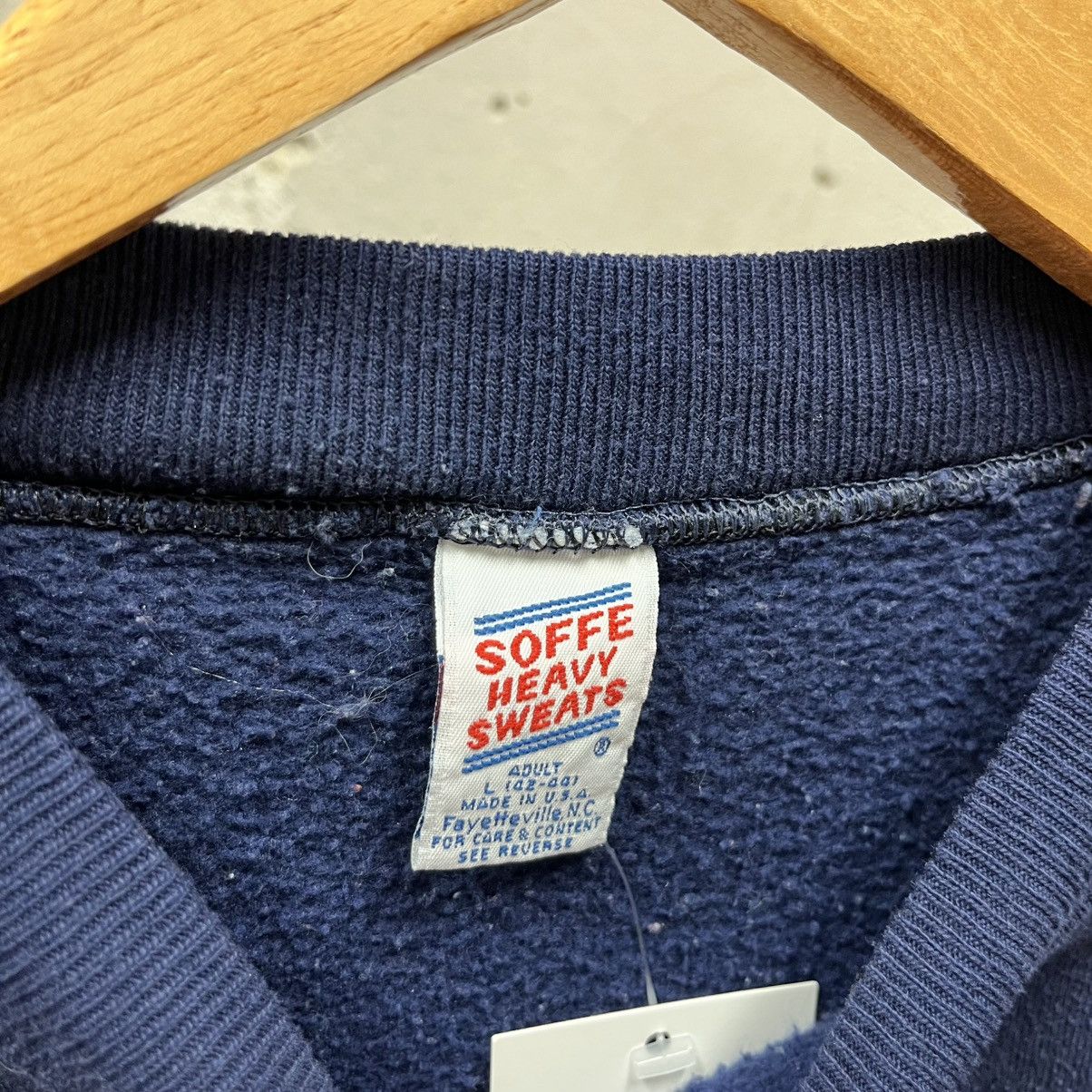 Soffe Soffee Clemson University 90s Navy Blue Crewneck Sweatshirt Size US L / EU 52-54 / 3 - 3 Thumbnail