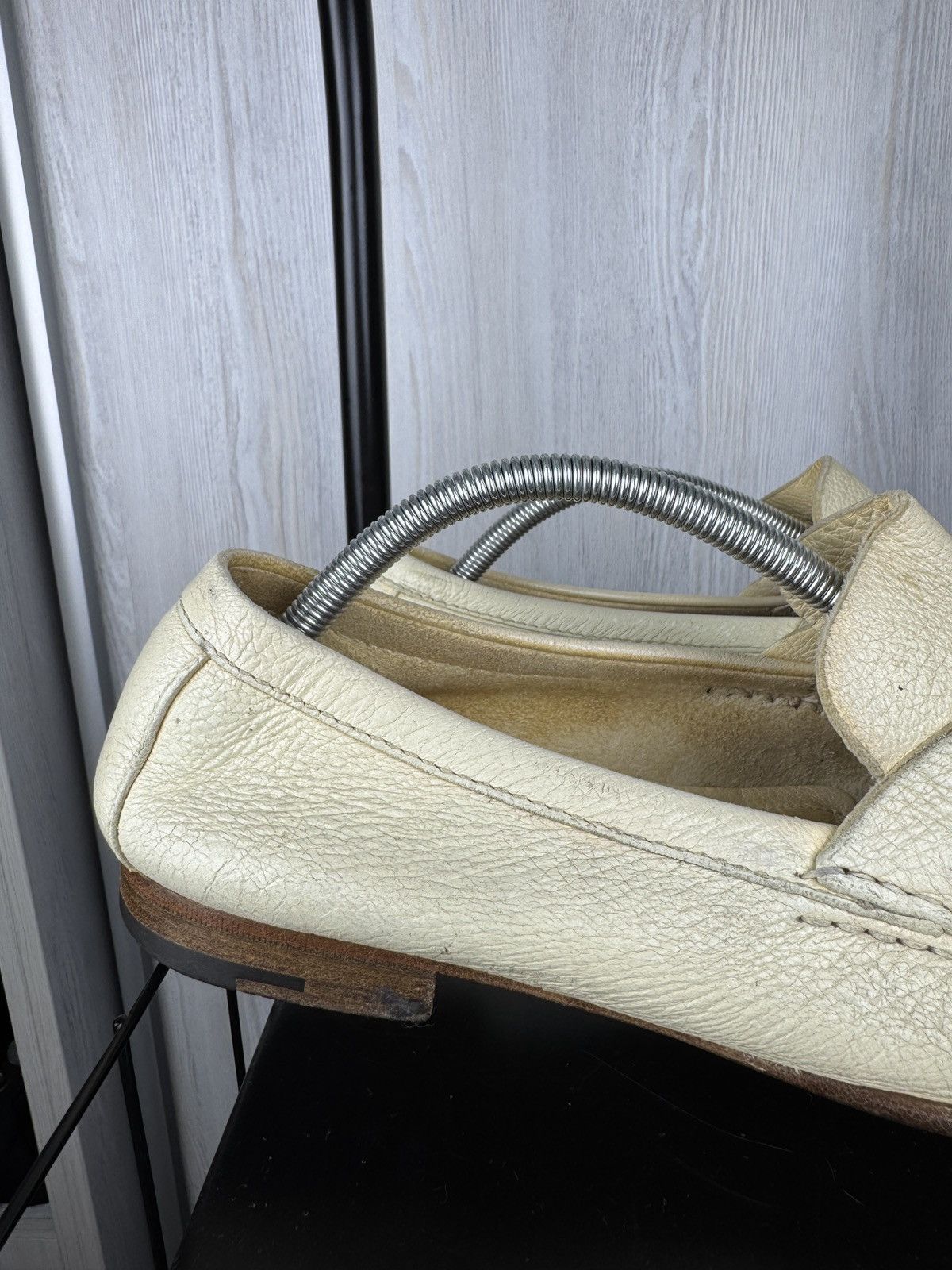Ermenegildo Zegna Ermenegildo Zegna Ivory White Leather Classic Loafers 9.5EE Size US 10.5 / EU 43-44 - 3 Thumbnail