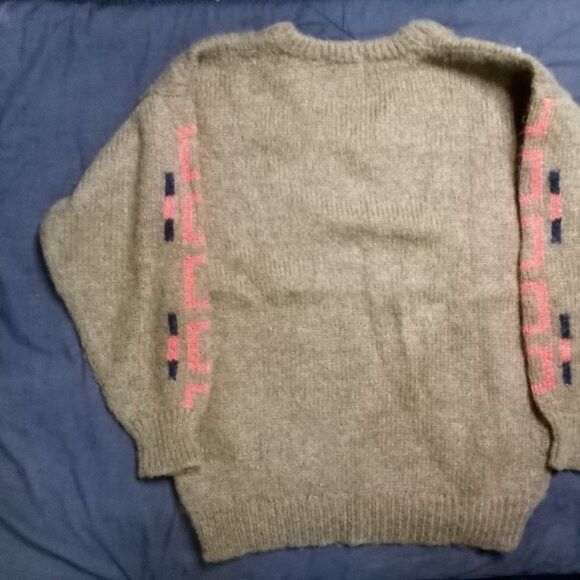 Vintage Vintage Japanese Geometric Pattern V-Neck Wool Sweater Size US XL / EU 56 / 4 - 4 Thumbnail