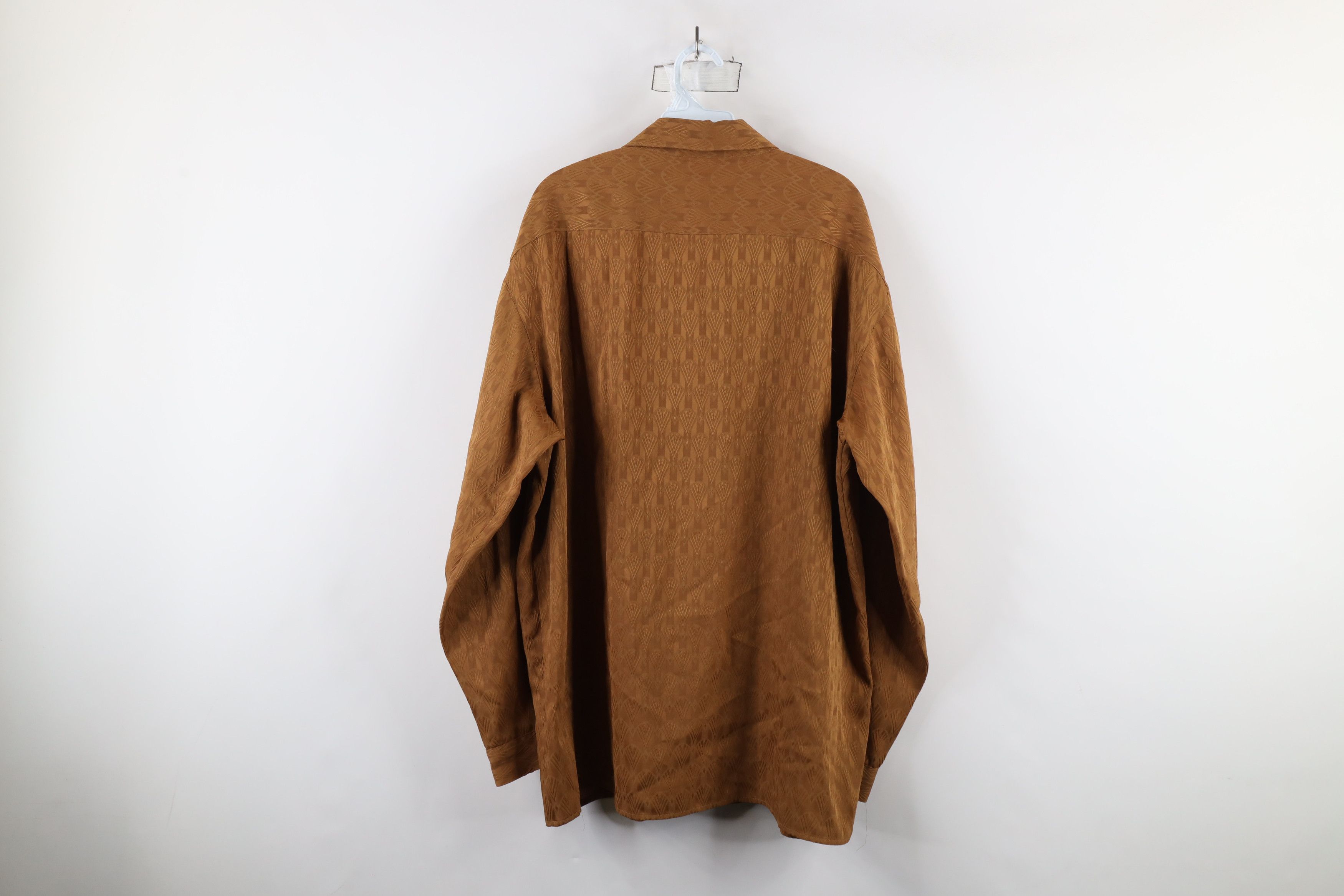 Vintage Vintage 90s Streetwear Baggy Fit Collared Button Shirt Size US XL / EU 56 / 4 - 12 Thumbnail