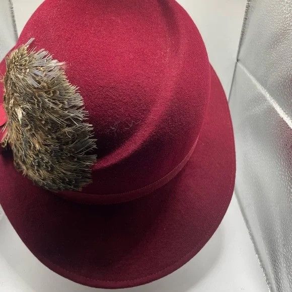 Other 100% Wool Brimmed Hat. Vintage. Feathers. Doeskin felt Size ONE SIZE - 2 Thumbnail