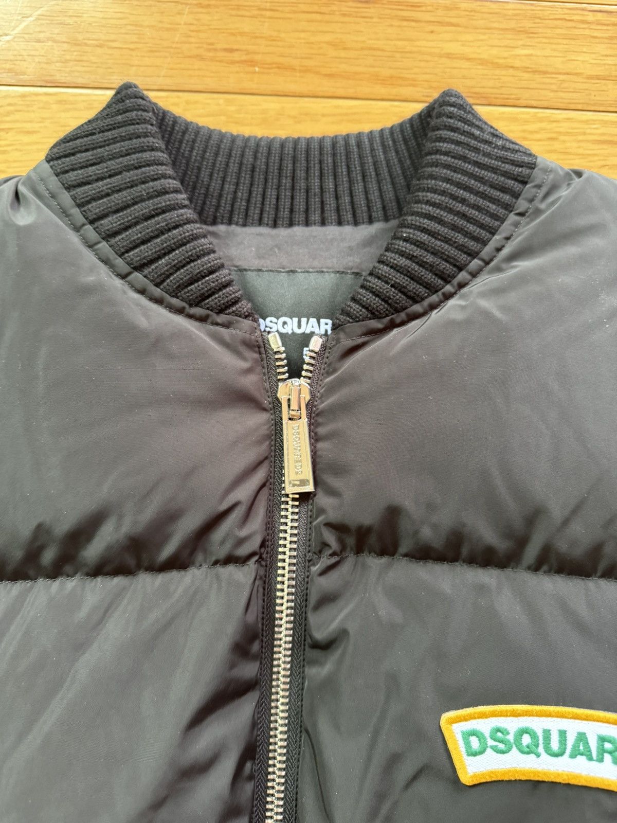 Dsquared2 Dsquared2 logo print puffer logo jacket IT-50, US-40 NWT Size US M / EU 48-50 / 2 - 5 Thumbnail