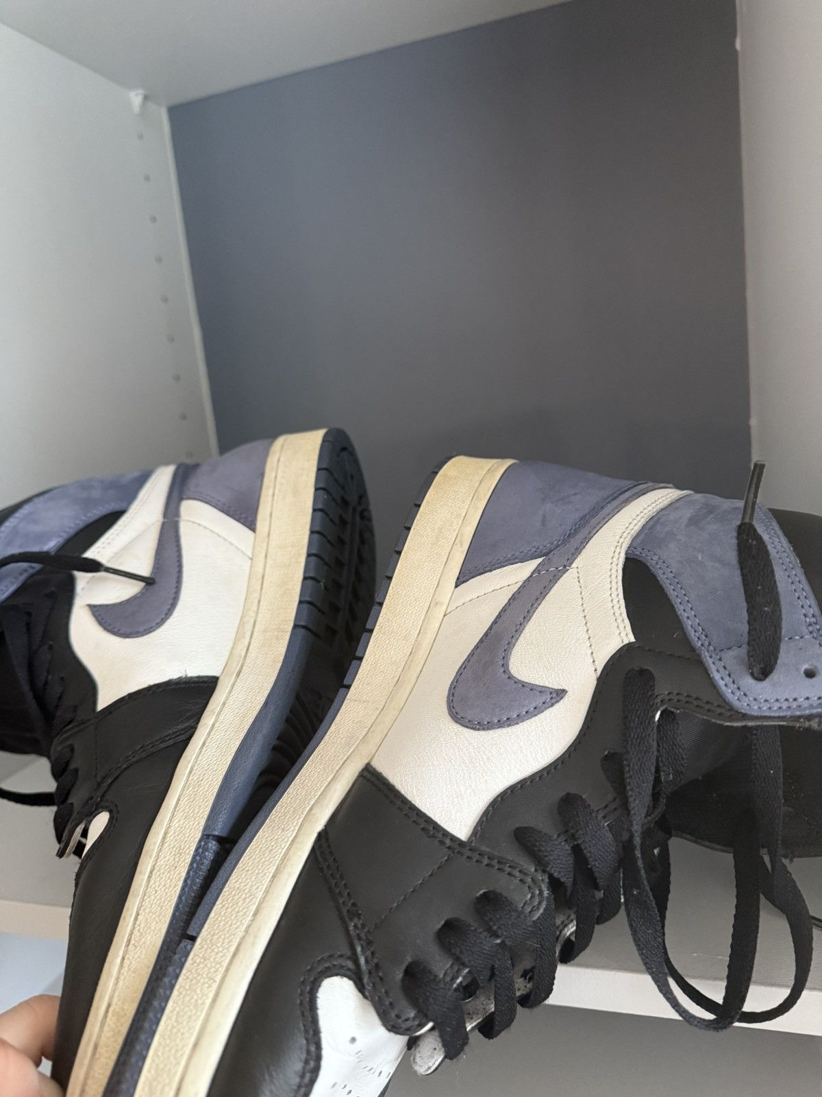 Jordan Brand Jordan 1 Retro High Blue Moon 555088-115 Size US 10.5 / EU 43-44 - 3 Thumbnail