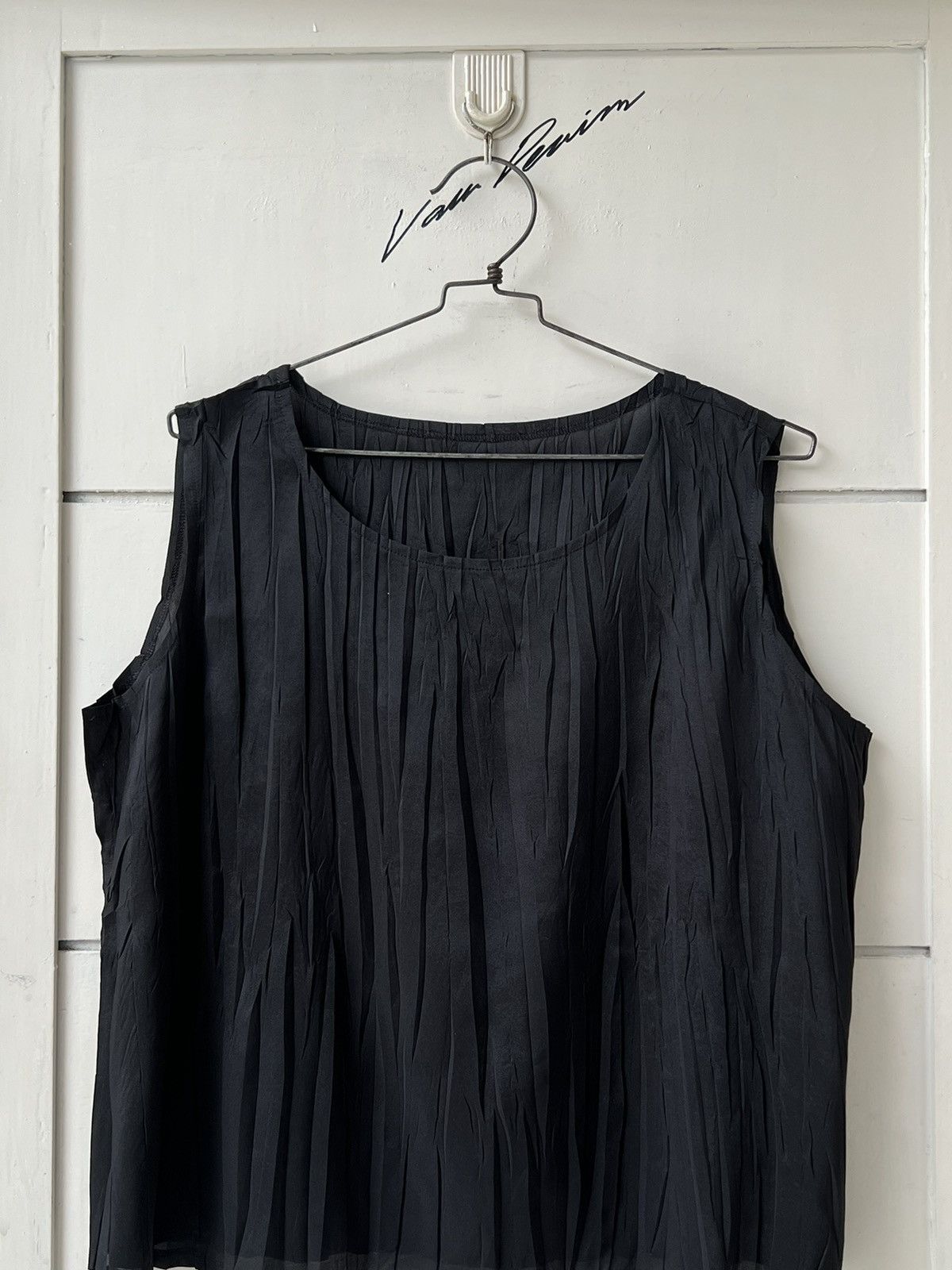 Other STUDIO FIVE KOBE Pleats Black Tops Size US L / EU 52-54 / 3 - 10 Thumbnail