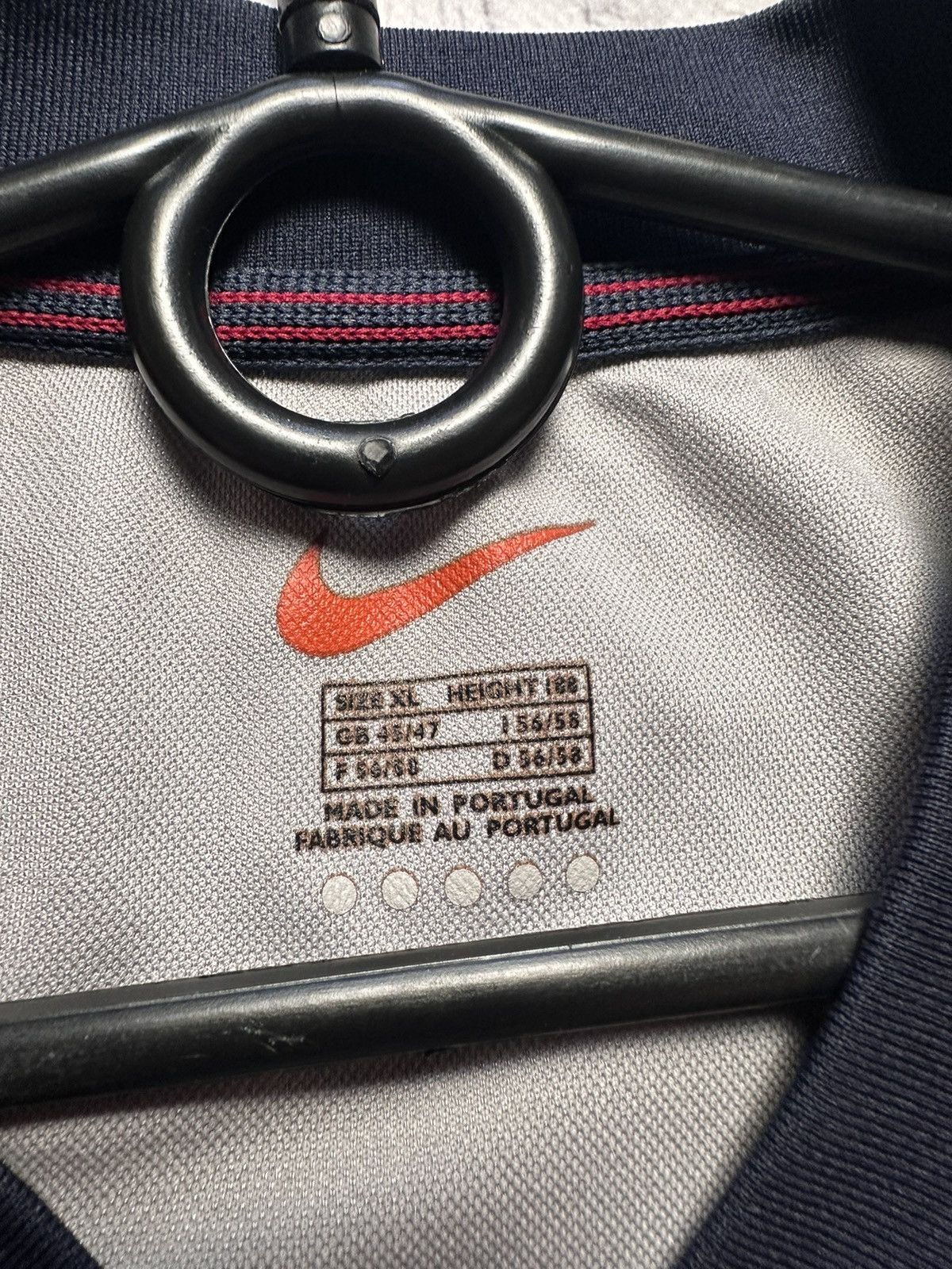 Nike × Vintage Vintage Nike Barcelona silver soccer jersey size XL logo Size US XL / EU 56 / 4 - 7 Thumbnail