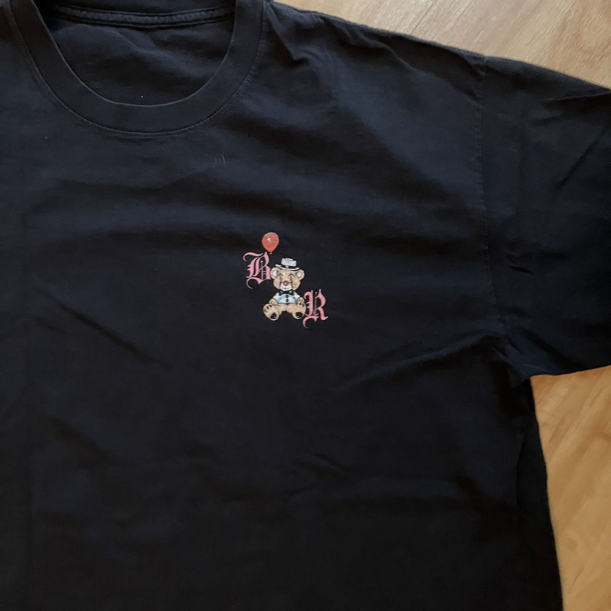 Born X Raised Born x Raised Valentine’s Bear Tee Size US XXL / EU 58 / 5 - 3 Thumbnail