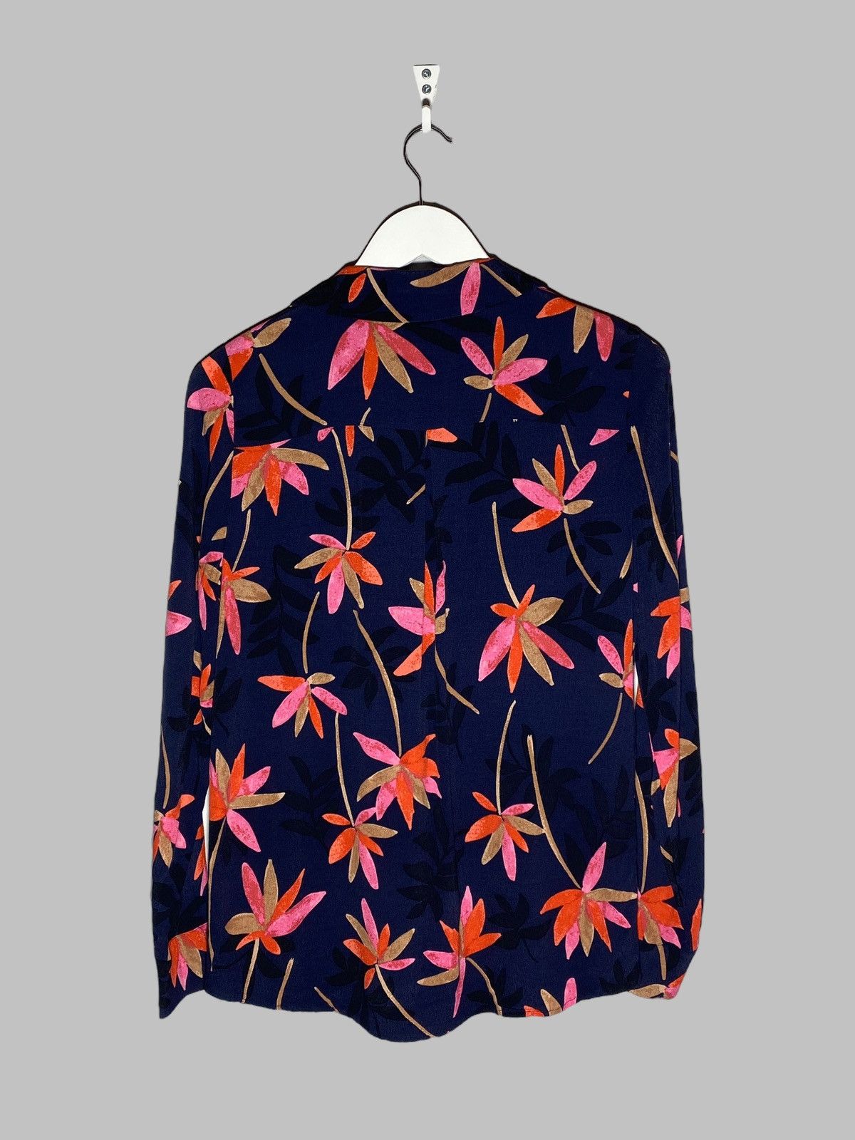 Sezane 🔥 Y2K SÉZANE FLORAL SHIRT MADE IN FRANCE PARIS VIBES Size S / US 4 / IT 40 - 2 Thumbnail