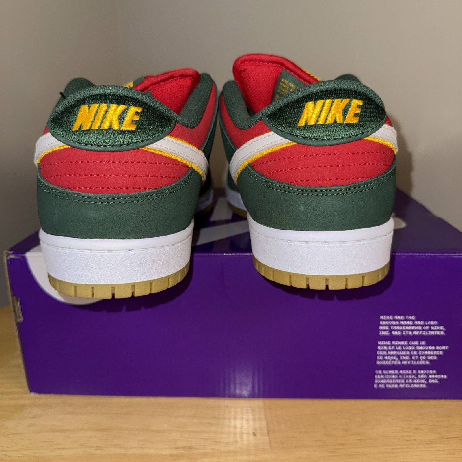 Nike Nike Dunk Premium SB Low Seattle Supersonics 12 FZ1287-300 Size US 12 / EU 45 - 5 Thumbnail