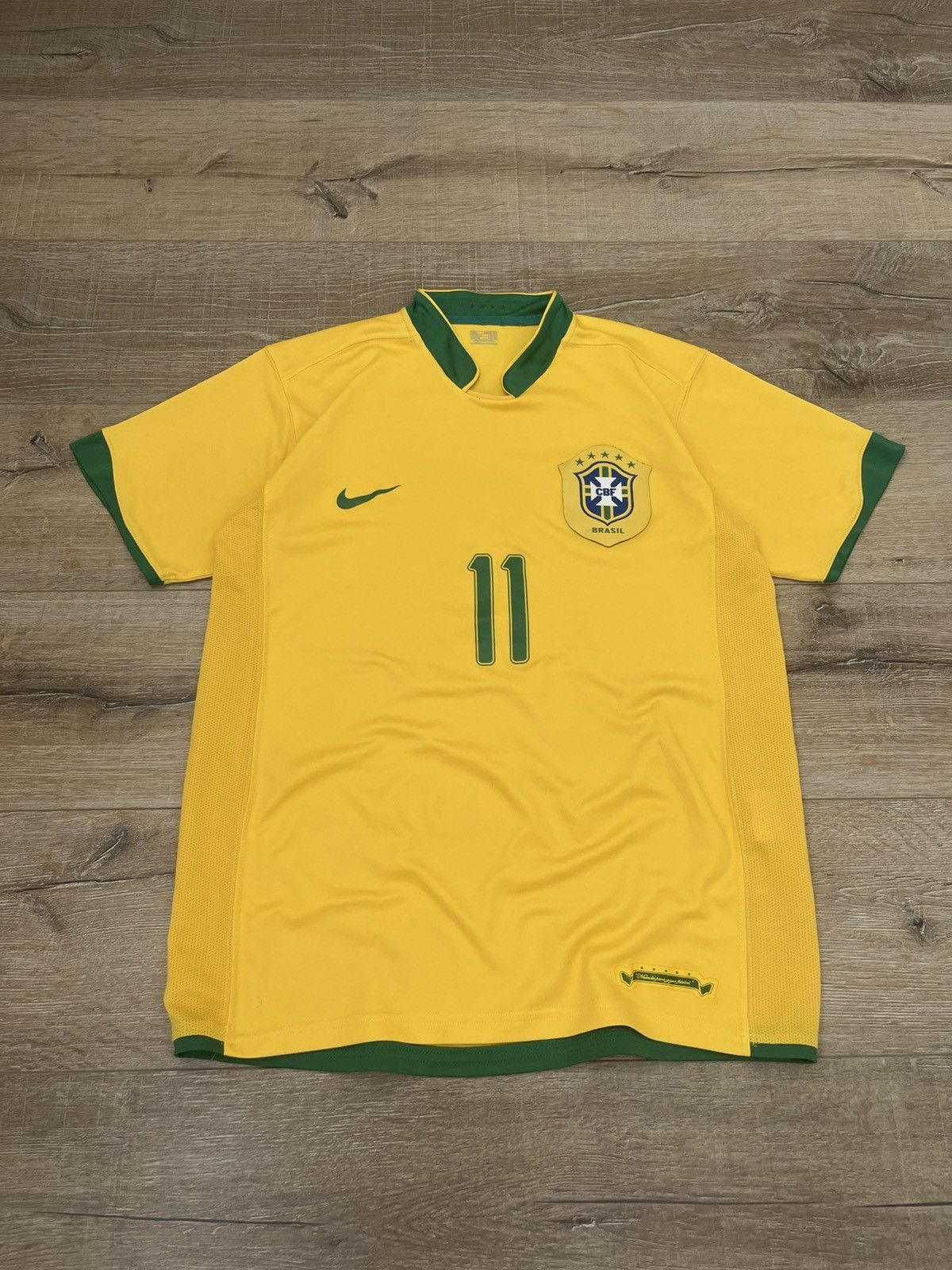 Nike RARE NIKE BRAZIL ROBINHO #11 HYPE BLOCKCORE STYLE JERSEY Size US L / EU 52-54 / 3 - 1 Thumbnail