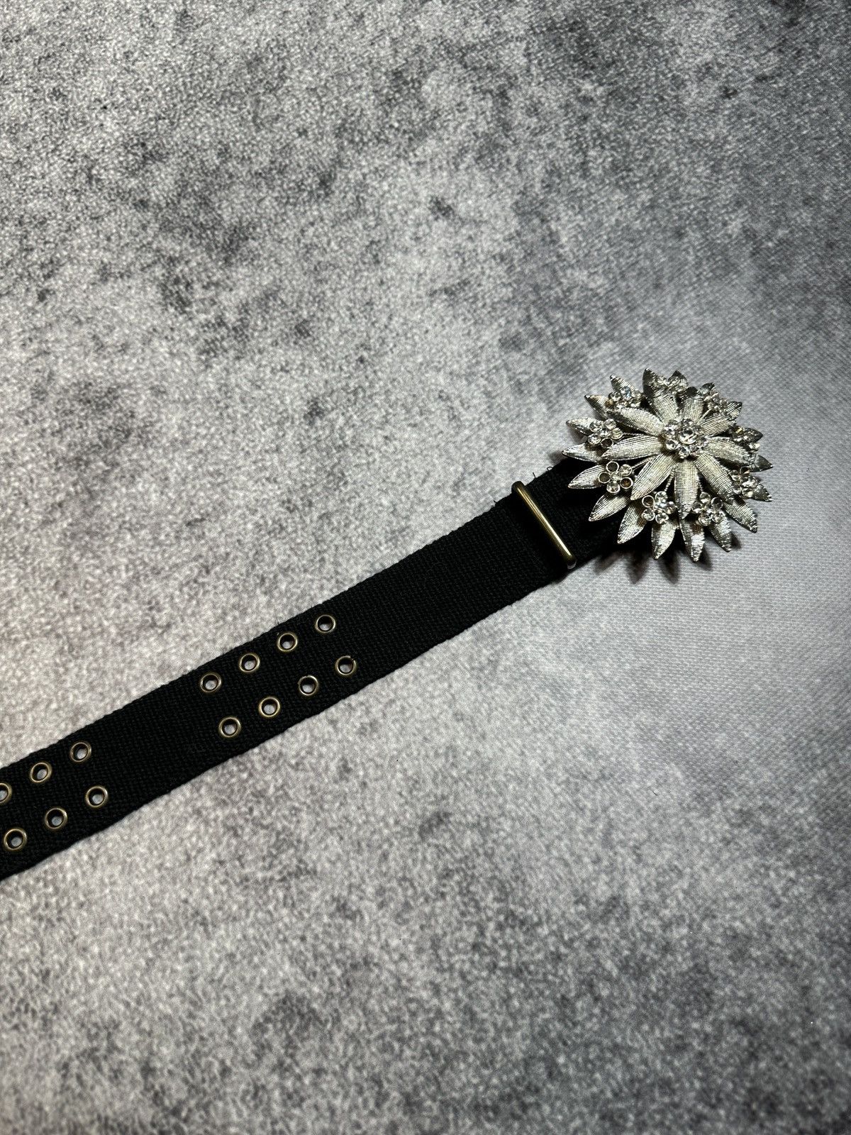 Other Y2K Rare Casual Belts Streetwear Logo Flower Style Opium USA Size ONE SIZE - 2 Thumbnail