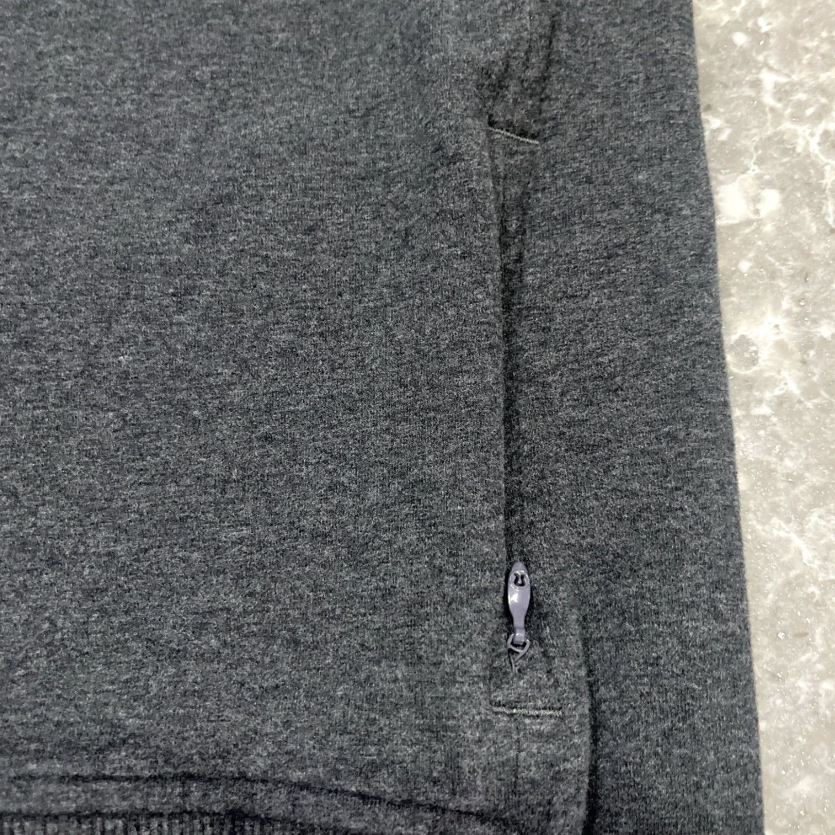 Lululemon Lululemon Sweatshirt Women 2 Gray Cowl Neck Cross Over Hem Pockets Pullover Activewear Slim Front Woman Size XS / US 0-2 / IT 36-38 - 2 Thumbnail