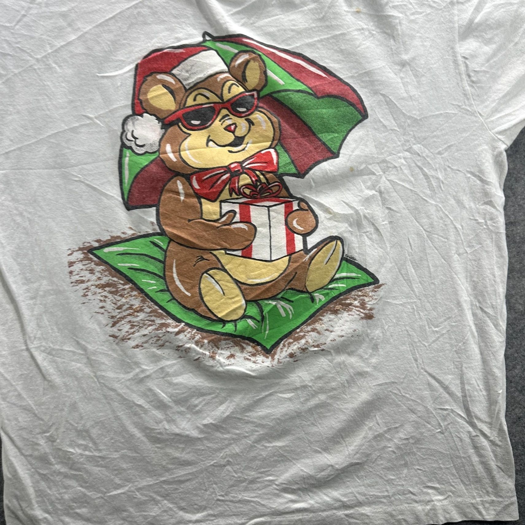 Fruit Of The Loom VINTAGE Christmas Bear Shirt Mens XL White Holiday Graphic Tee Made USA 90s Size US XL / EU 56 / 4 - 4 Thumbnail