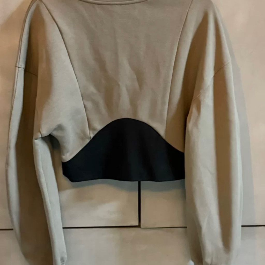 Zara Olive Sage green crop sweatshirt Size S / US 4 / IT 40 - 6 Thumbnail