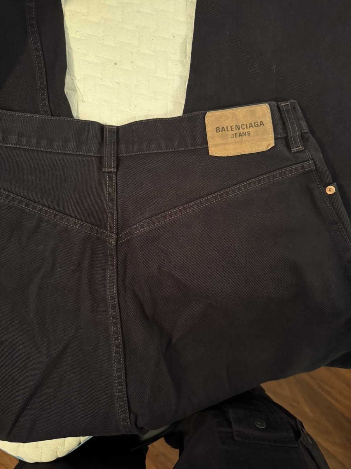 Balenciaga Balenciaga Fw22 front pockets baggy jeans Size US 32 / EU 48 - 12 Thumbnail