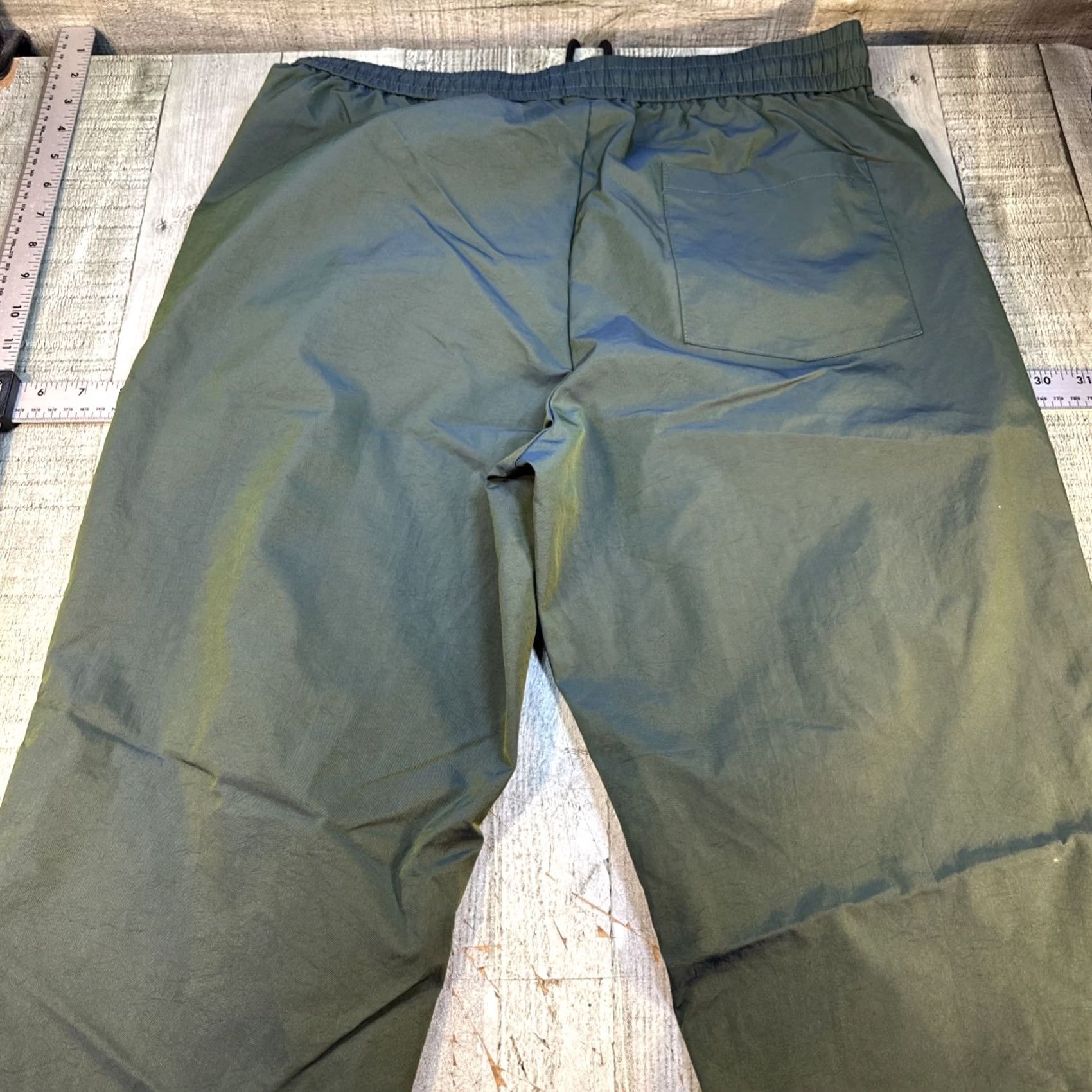 Olive Genlab Olive Green Track Pants Nylon Athletic Joggers Streetwear Mens L Size US 33 - 3 Thumbnail