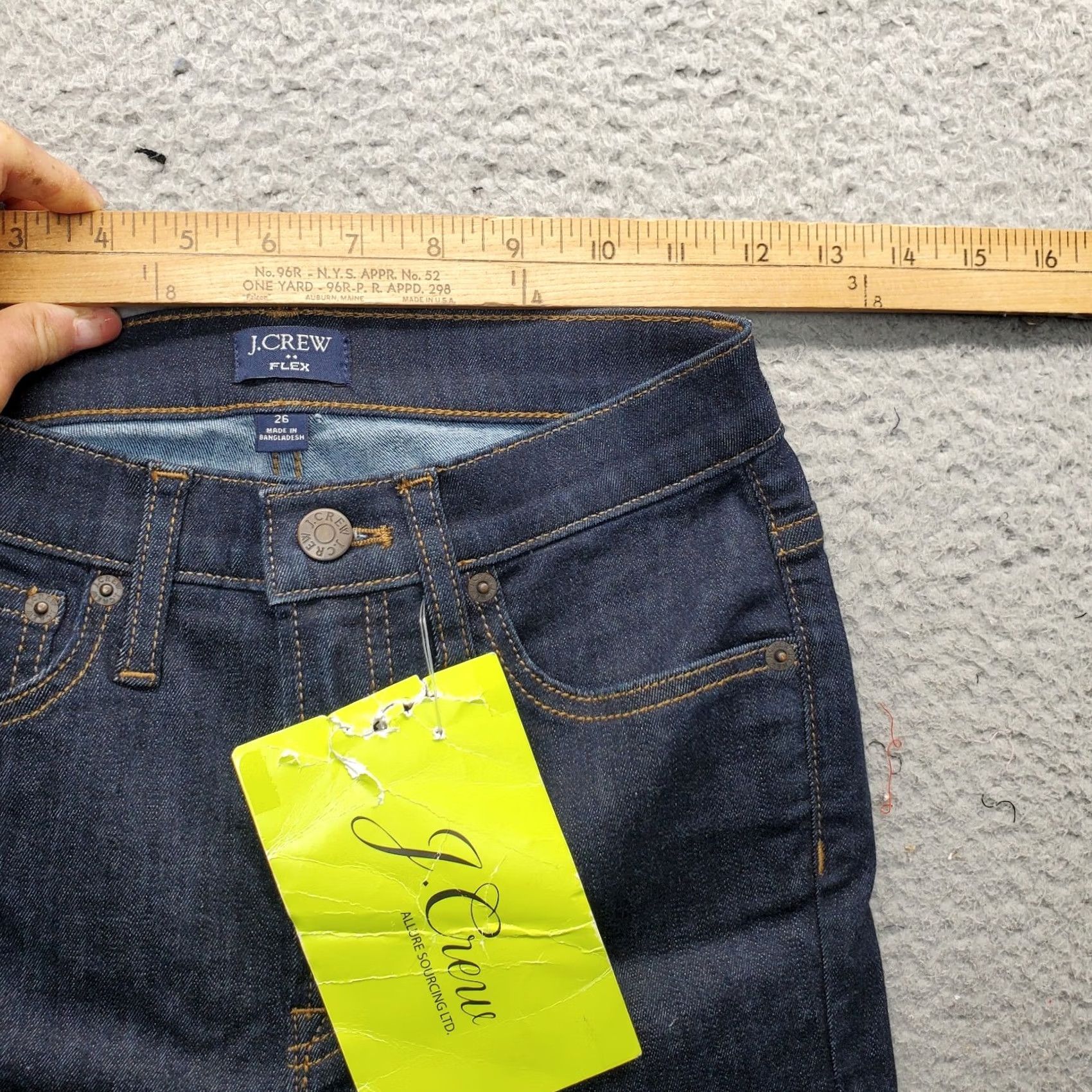 J.Crew J.CREW Skinny Jeans Womens 26 Blue Denim Slim Fit Dark Wash Five-Pocket Design Regular Size 26 Womens Metallic Button Detail Size 26" / US 2 / IT 38 - 4 Thumbnail