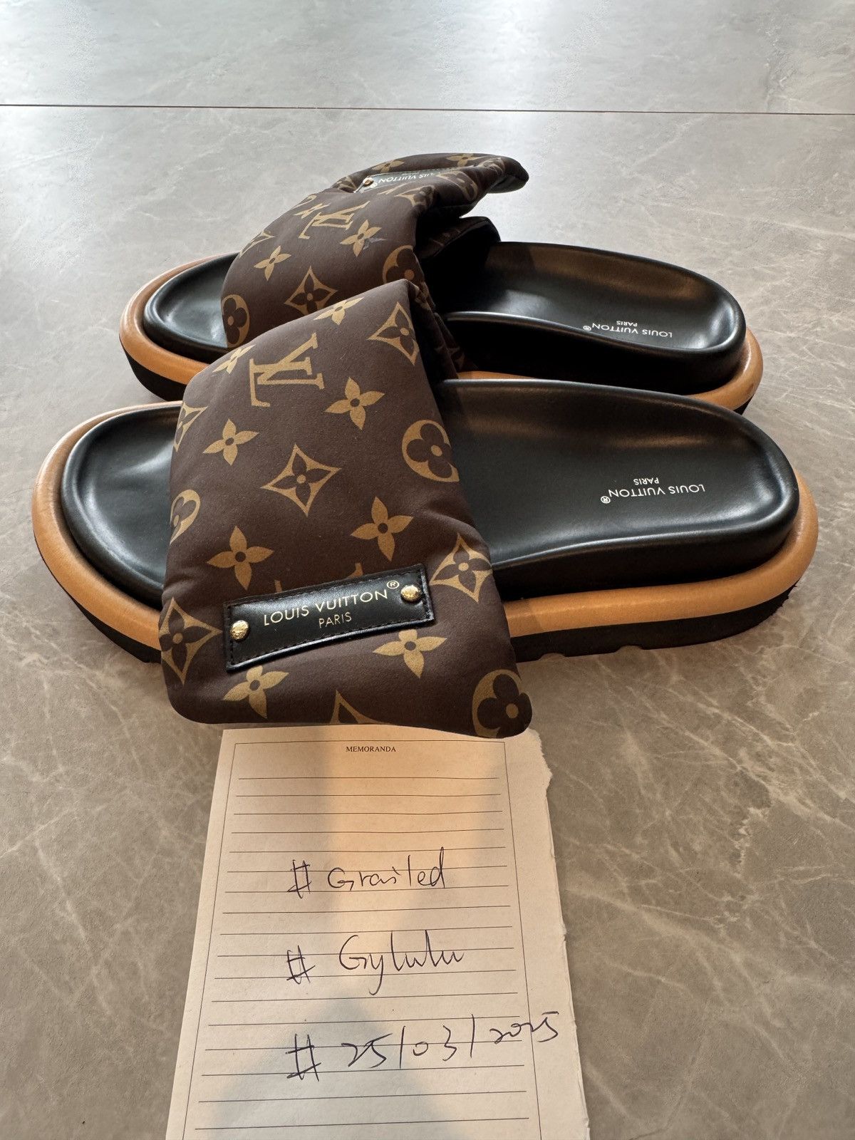 Louis Vuitton Pool Pillow Flat Comfort Mules Size US 7 / IT 37 - 2 Thumbnail