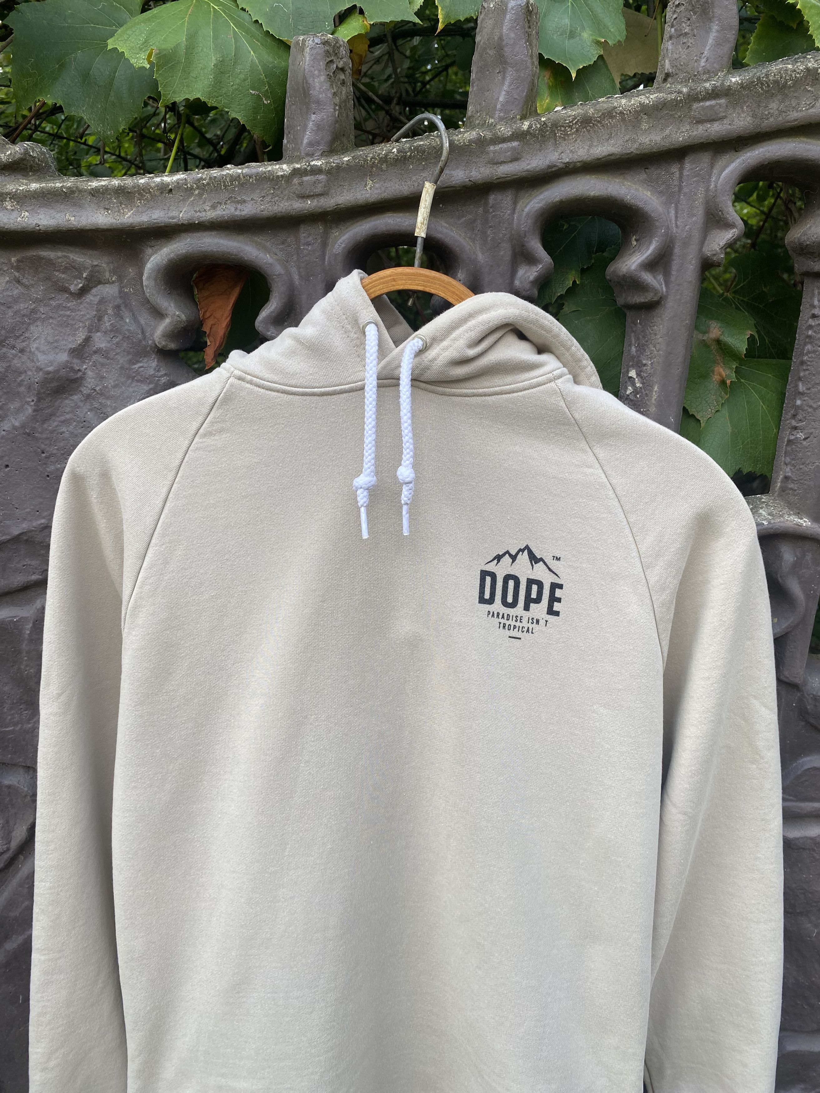 Vintage DOPE HOODIE MENS PARADISE ISN‘T TROPICAL Size US S / EU 44-46 / 1 - 13 Thumbnail