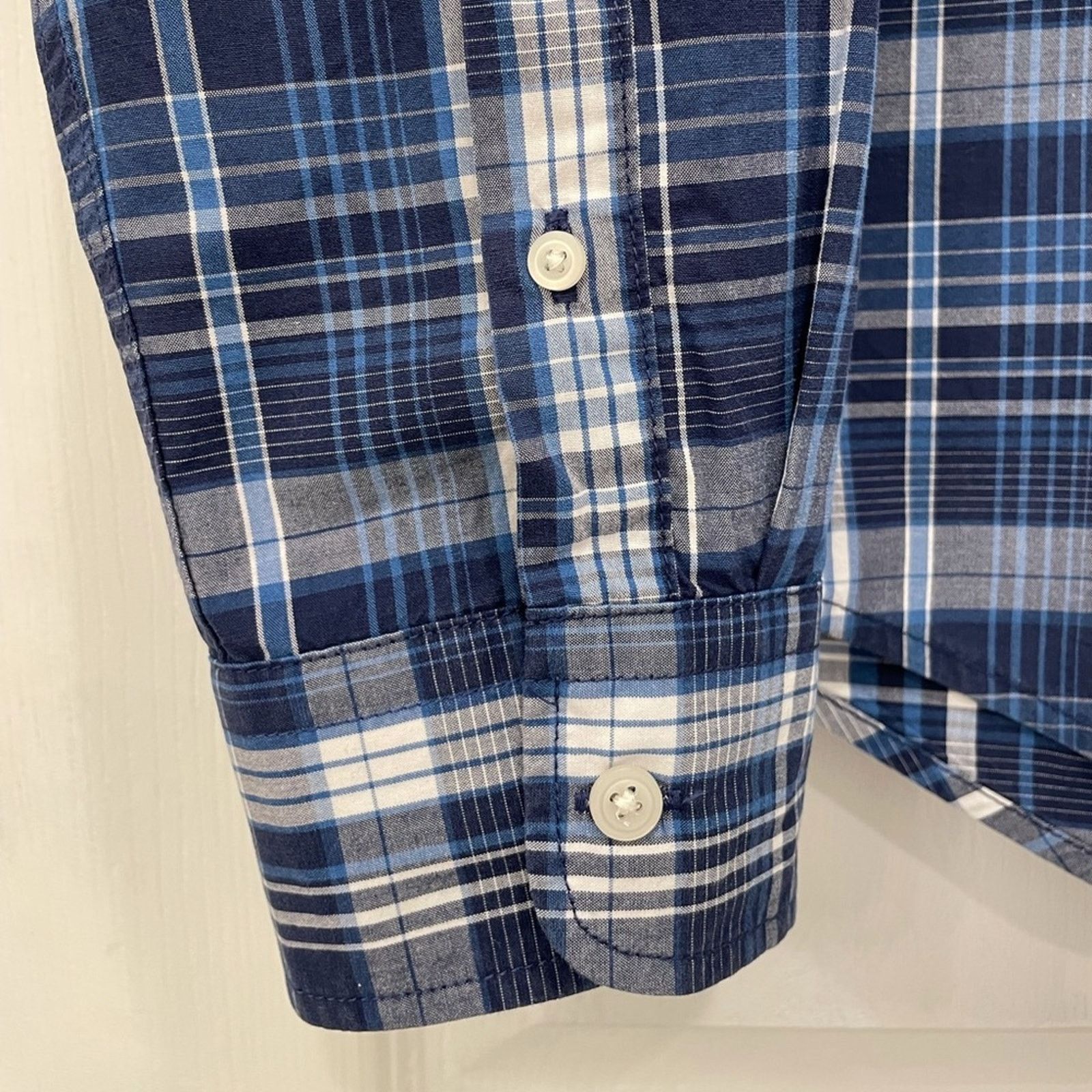 American Eagle Outfitters American Eagle Outfitters Plaid Poplin Button Down Shirt S Size US S / EU 44-46 / 1 - 6 Thumbnail