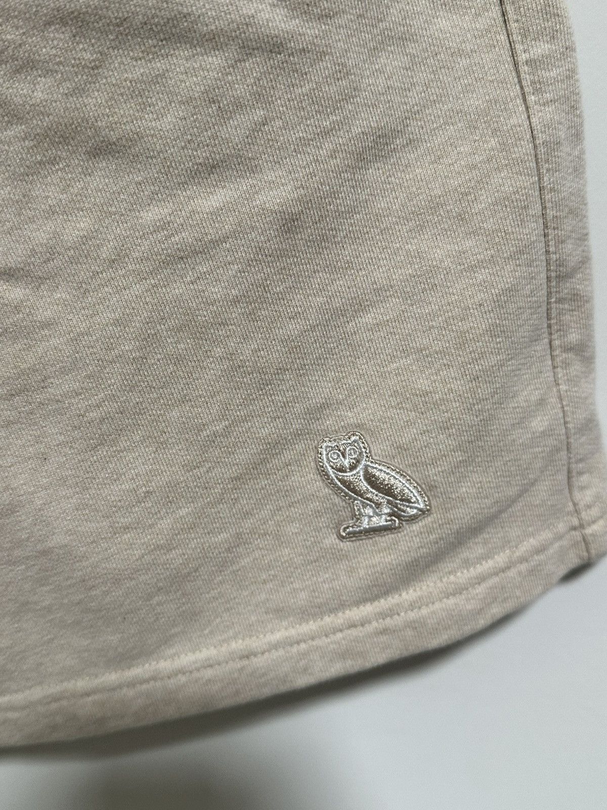 October's Very Own October’s Very Own Classic Collection Sweatshort Oatmeal (M) Size US 30 / EU 46 - 3 Thumbnail
