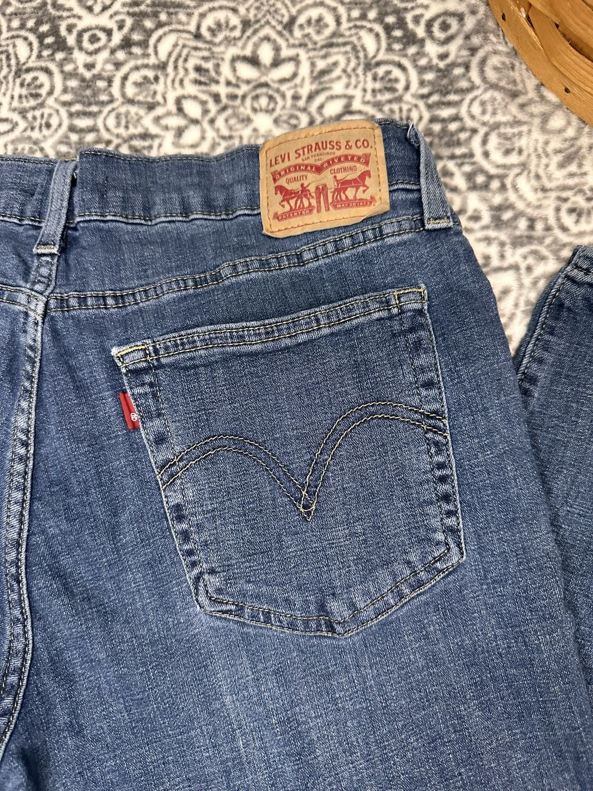 Levi's Levi's Boyfriend Jeans Mid Rise Dark Wash W31 L27 Size 31" - 4 Thumbnail